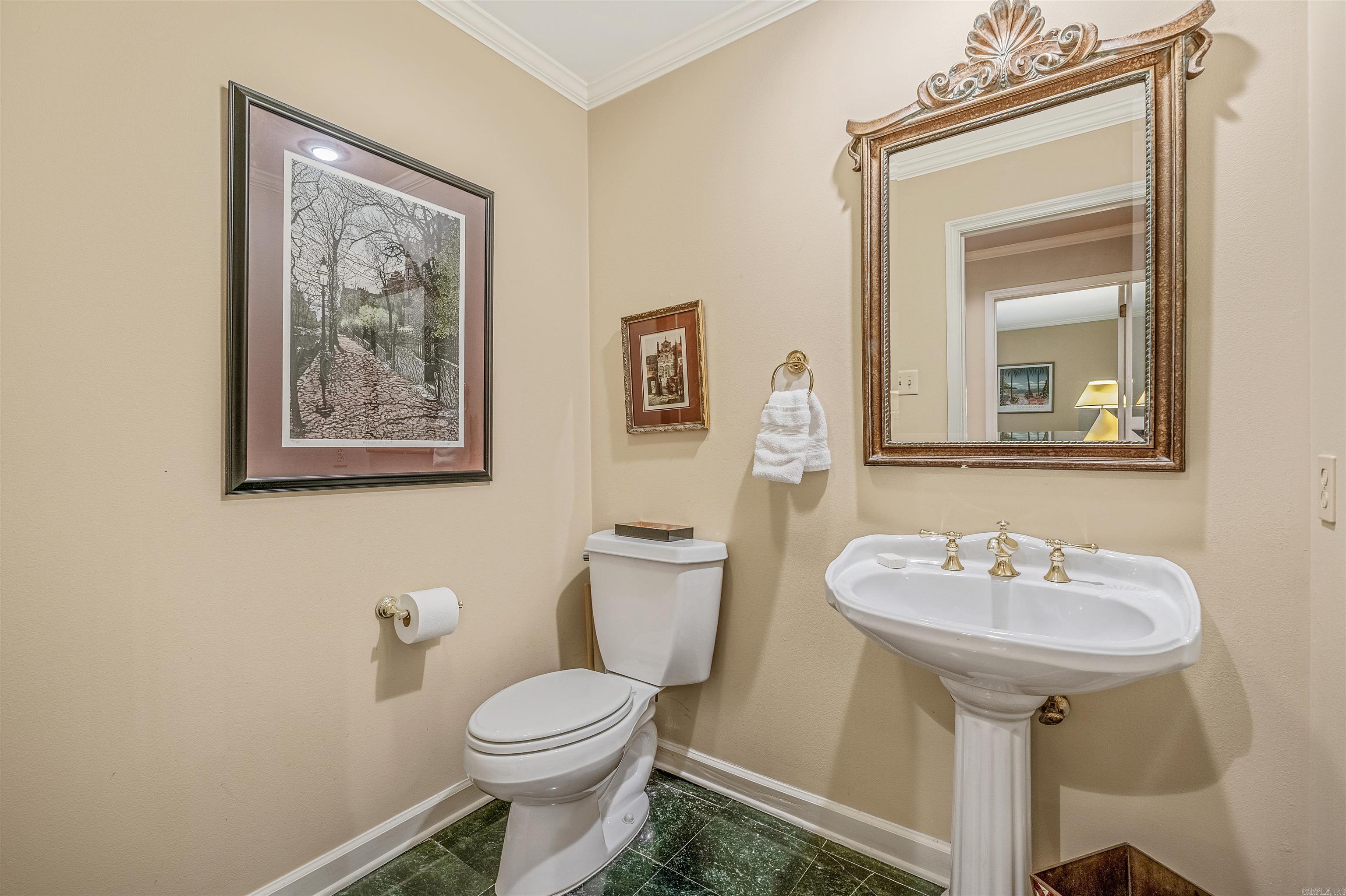 Hill Crest - Residential