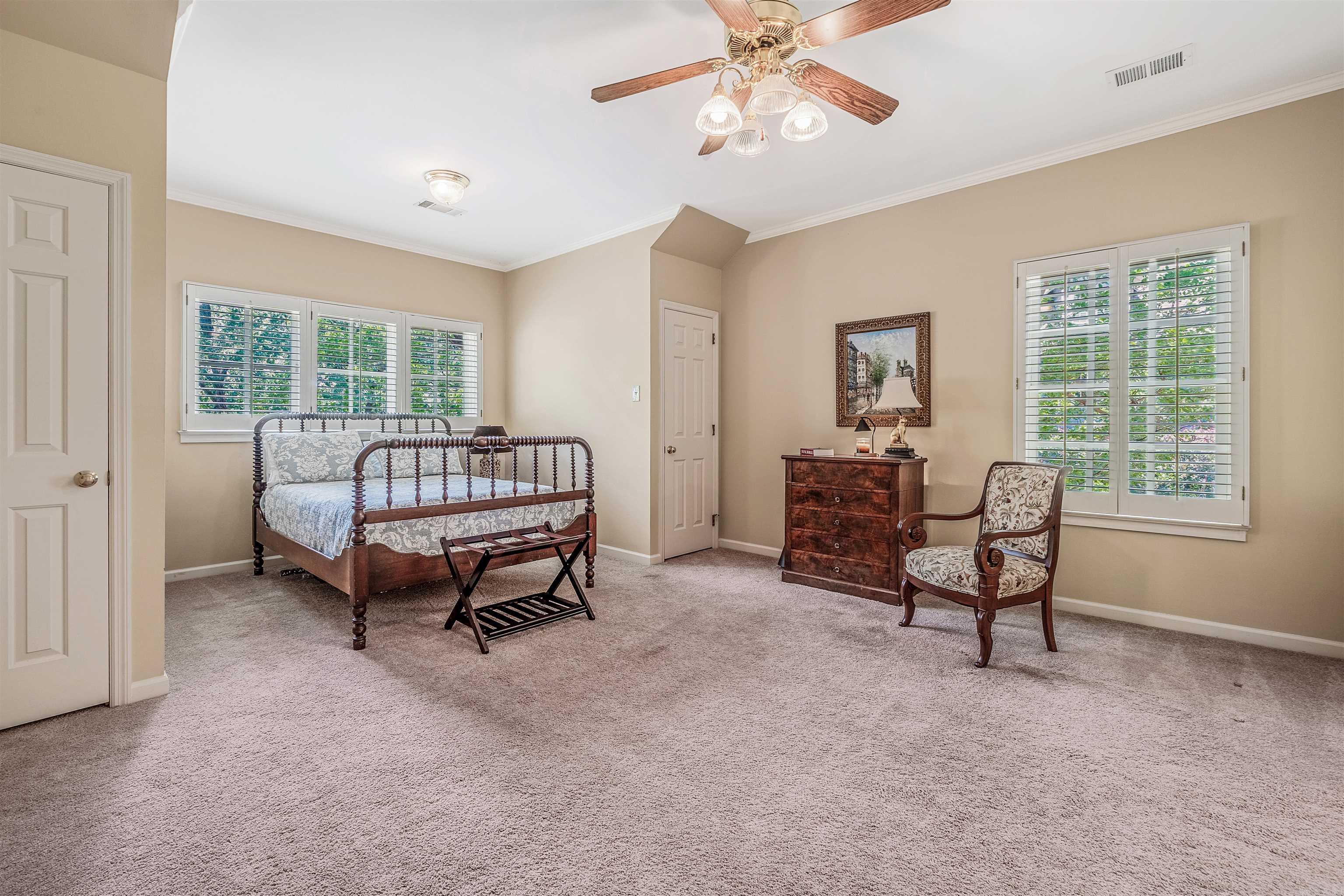 Hill Crest - Residential