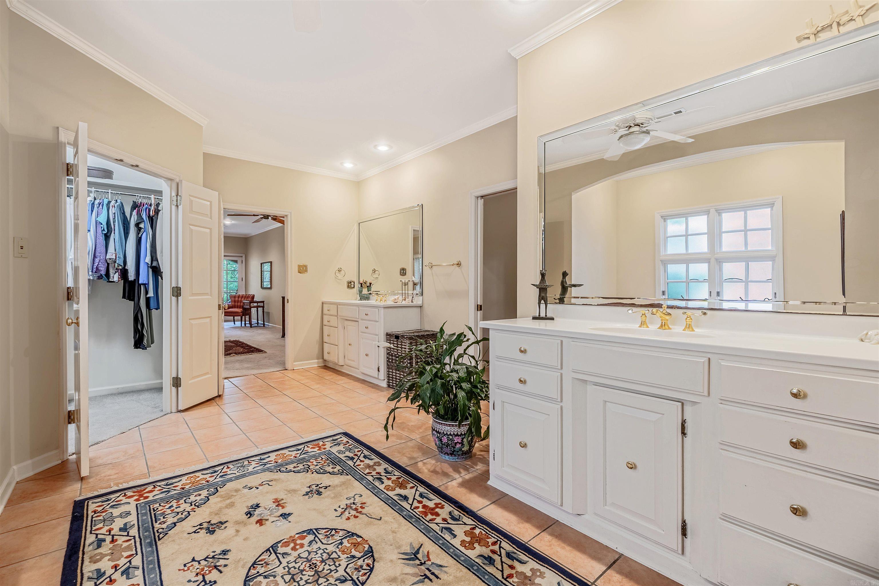 Hill Crest - Residential