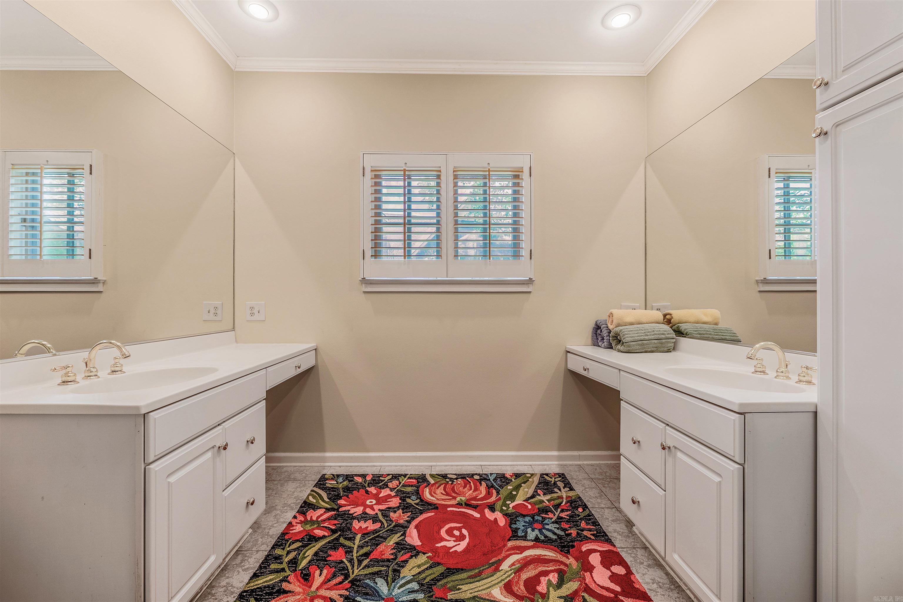 Hill Crest - Residential