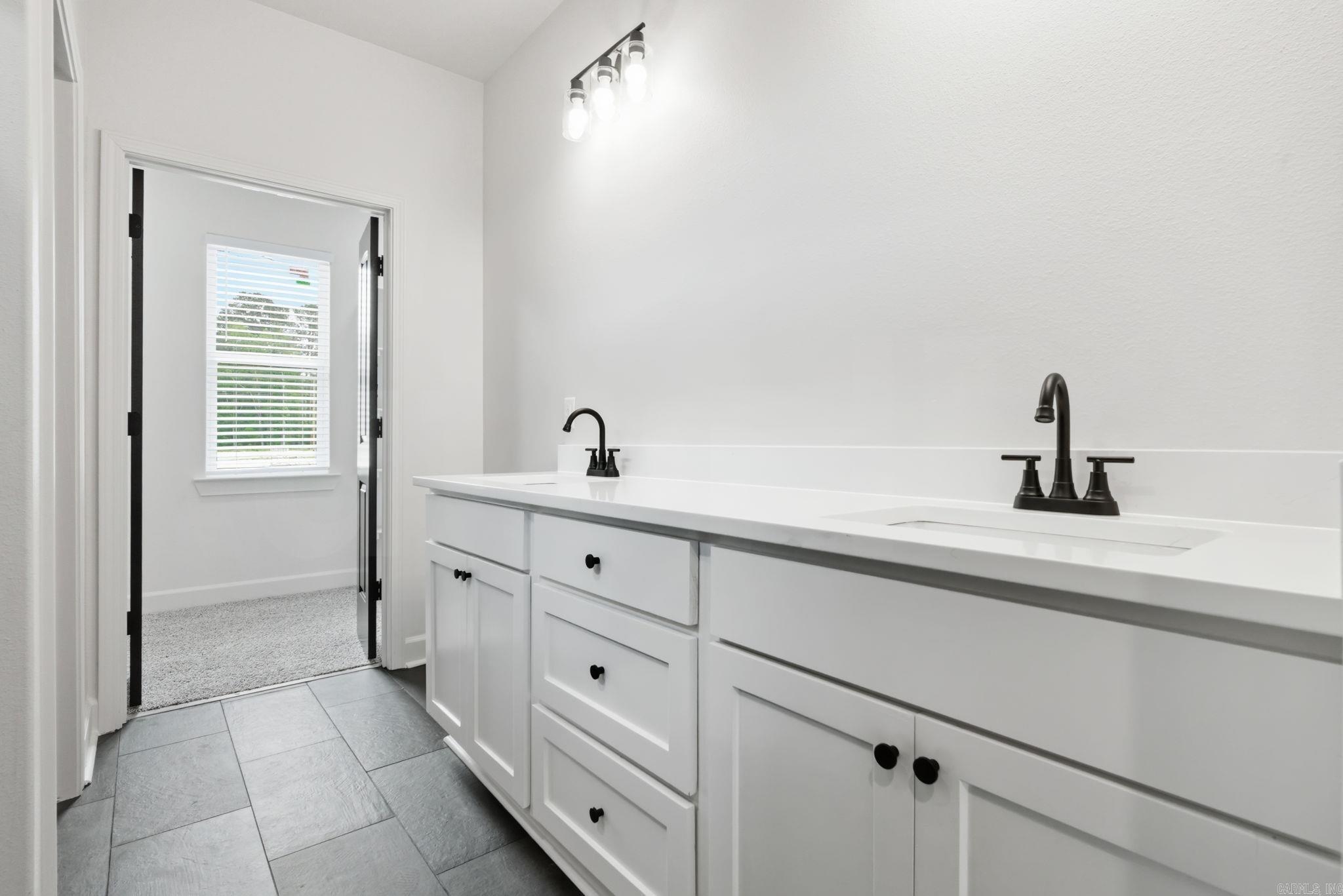 SPRINGTREE VILLAGE - Residential