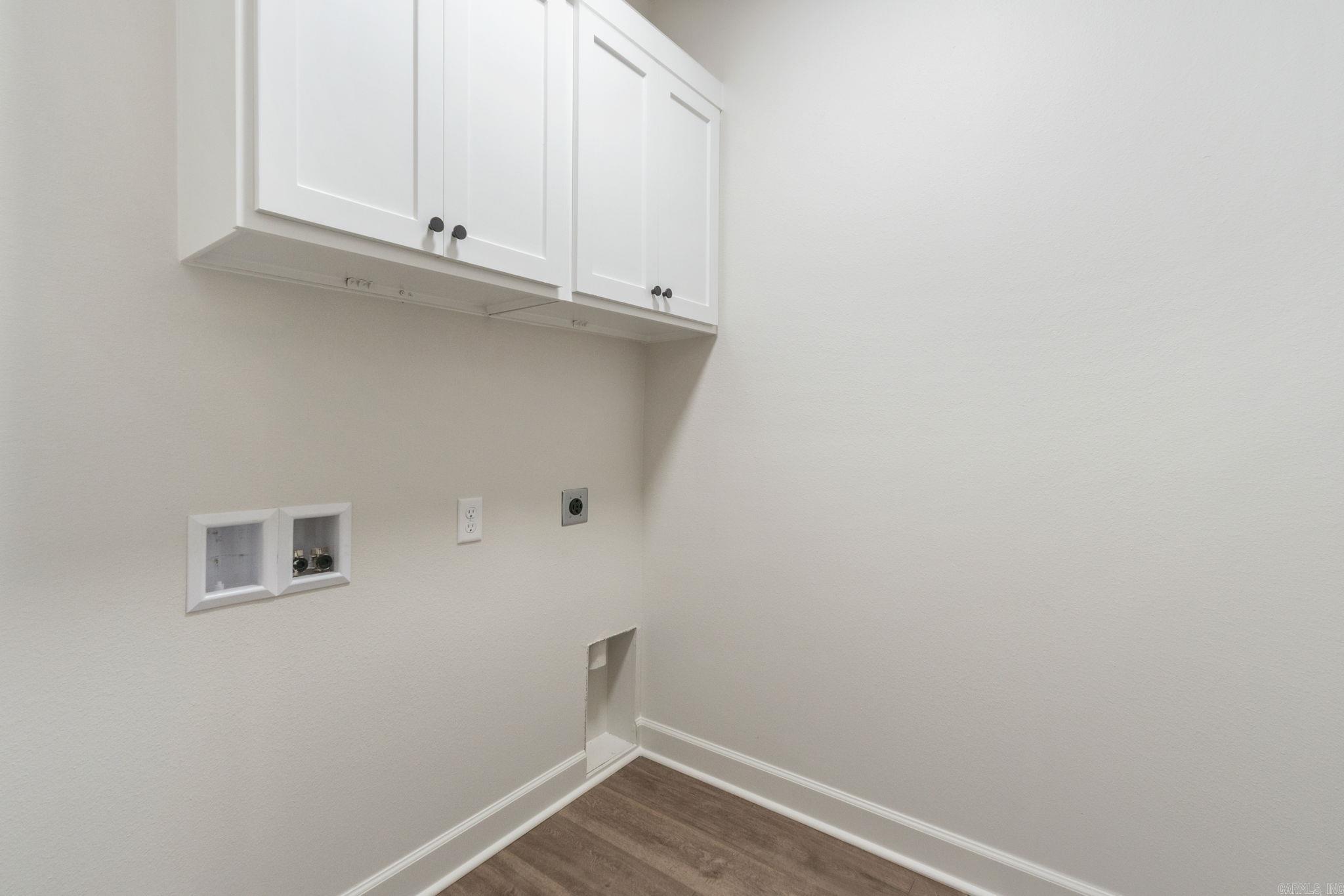 SPRINGTREE VILLAGE - Residential