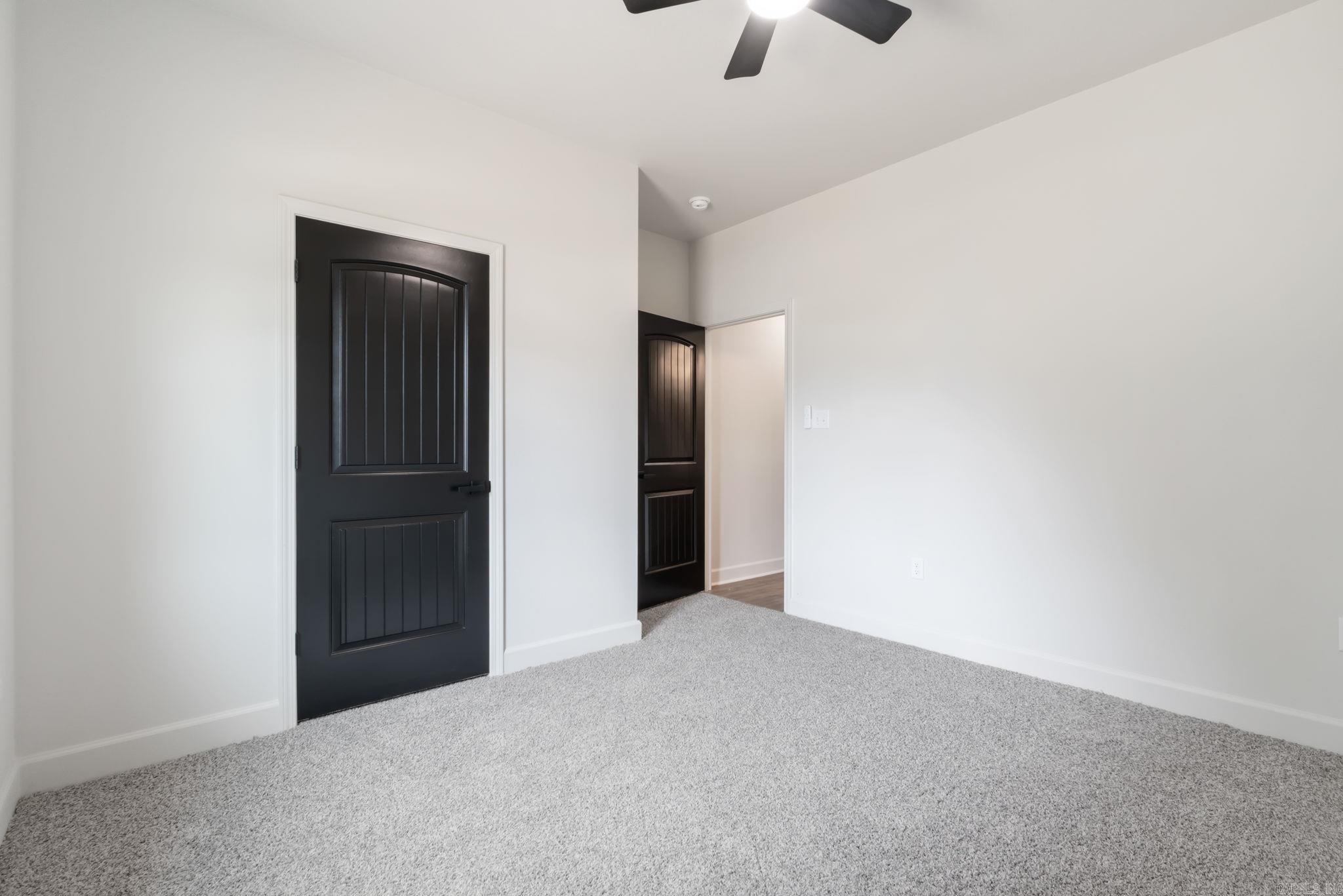 SPRINGTREE VILLAGE - Residential