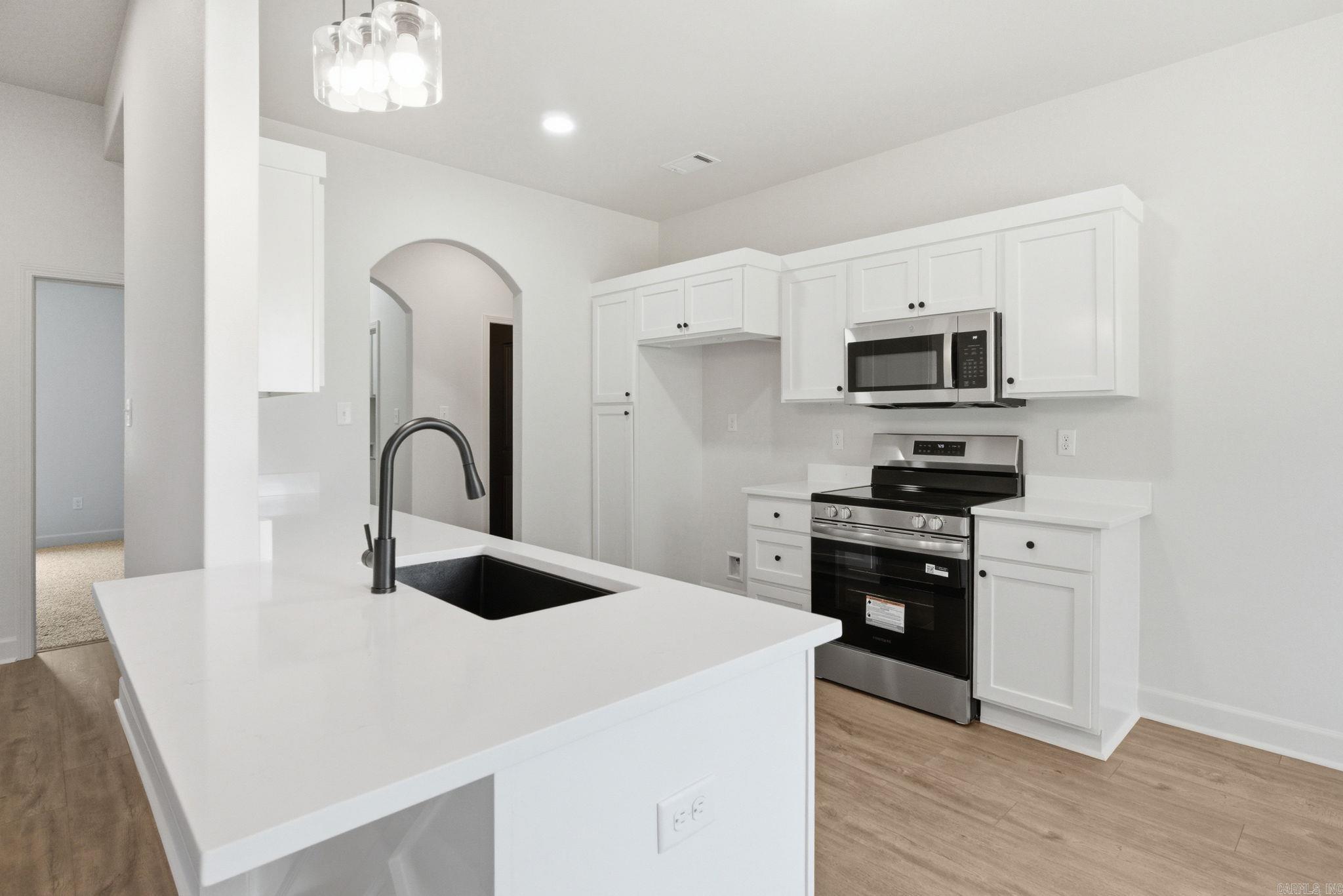SPRINGTREE VILLAGE - Residential