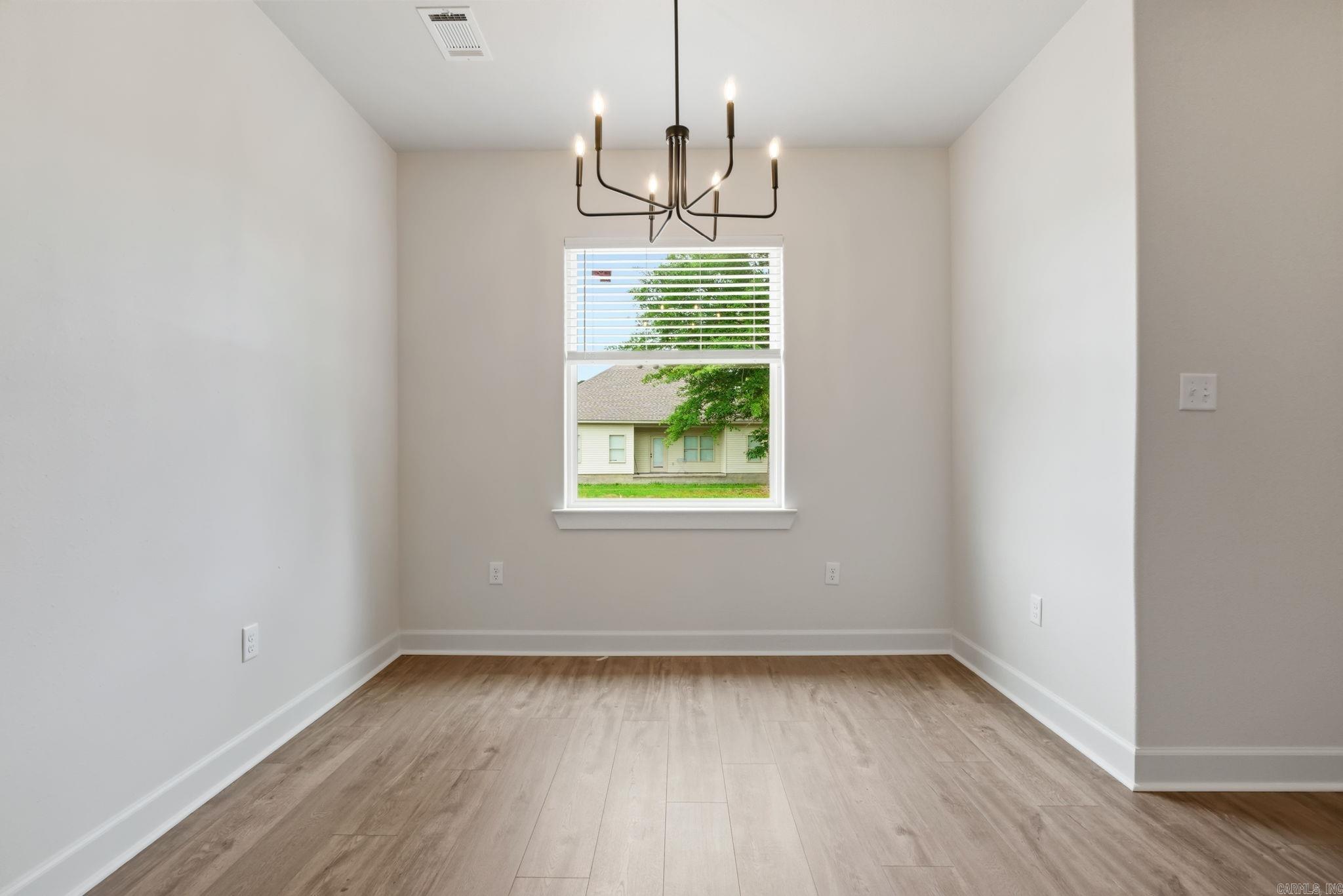 SPRINGTREE VILLAGE - Residential
