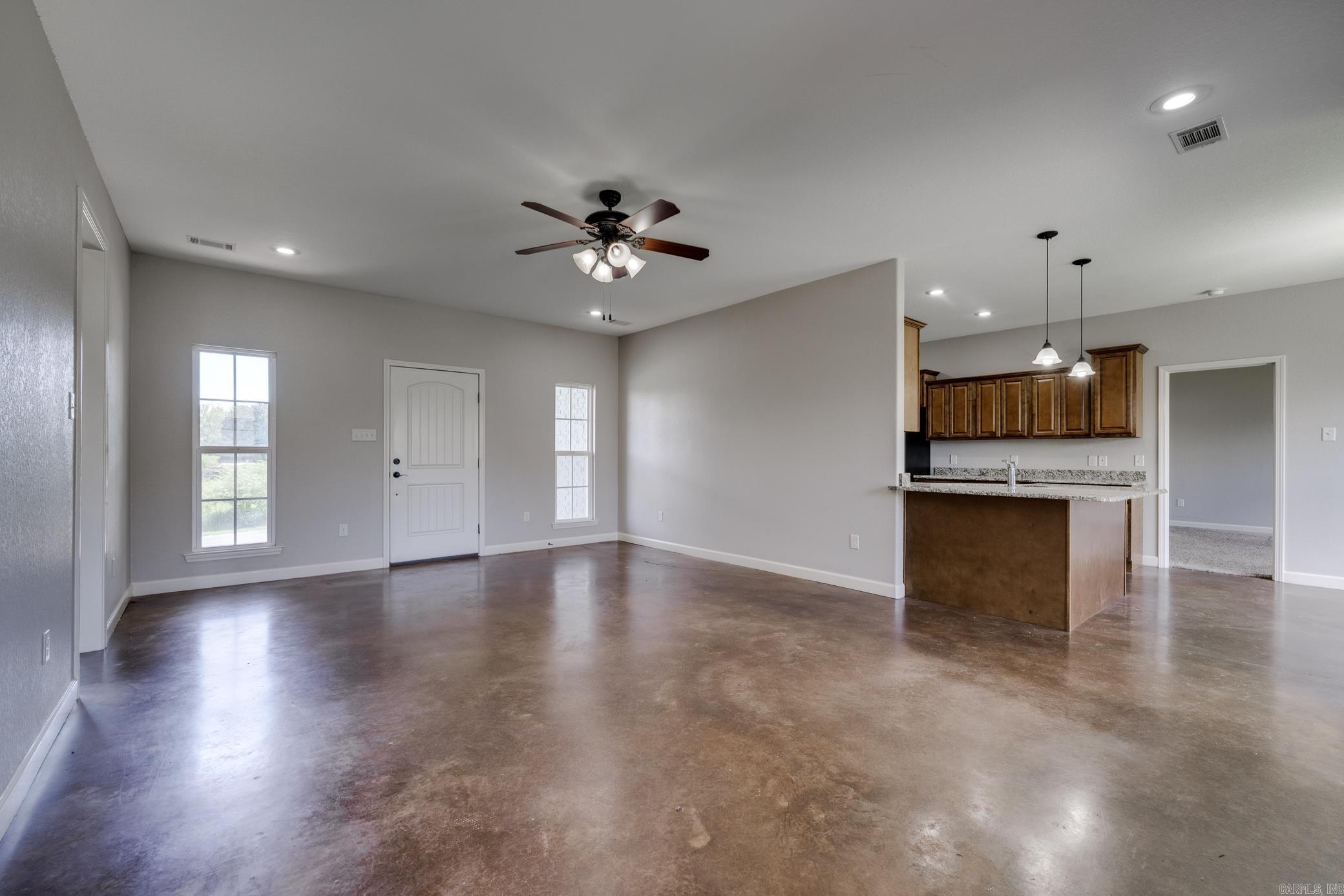 CHAPEL CREEK - Residential