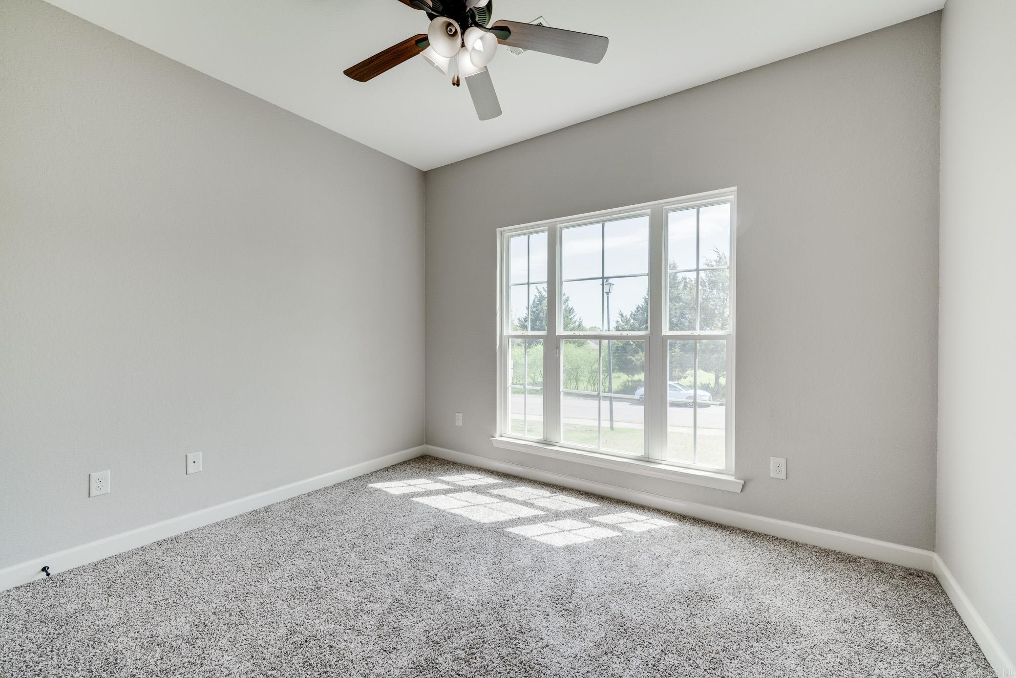 CHAPEL CREEK - Residential