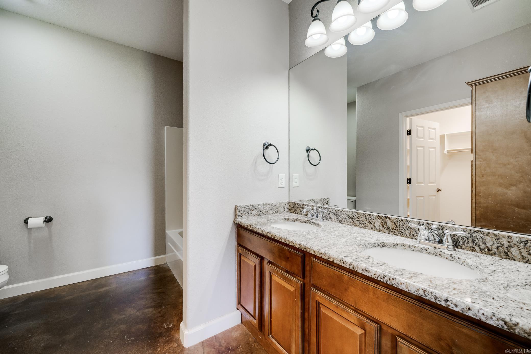 CHAPEL CREEK - Residential