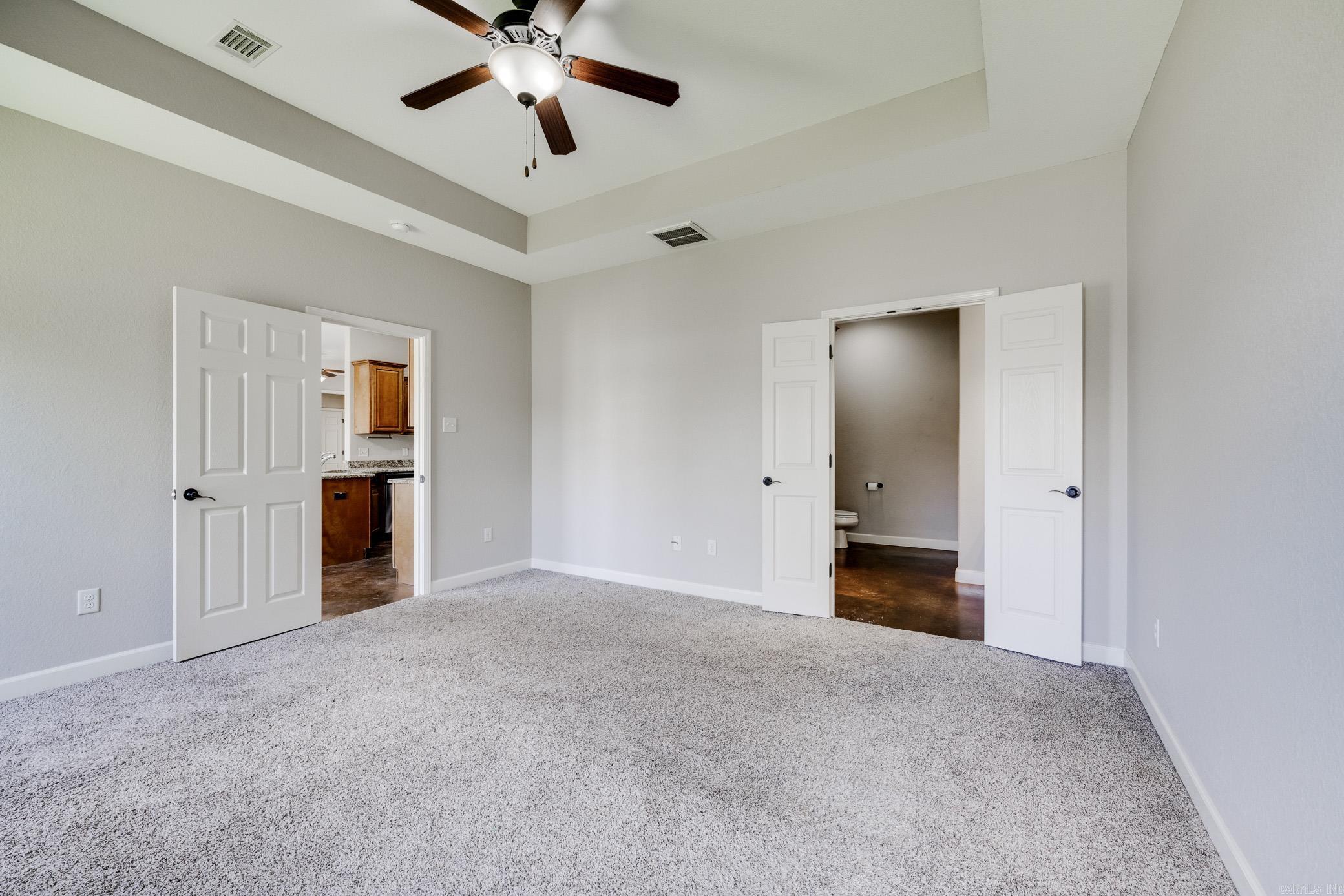 CHAPEL CREEK - Residential