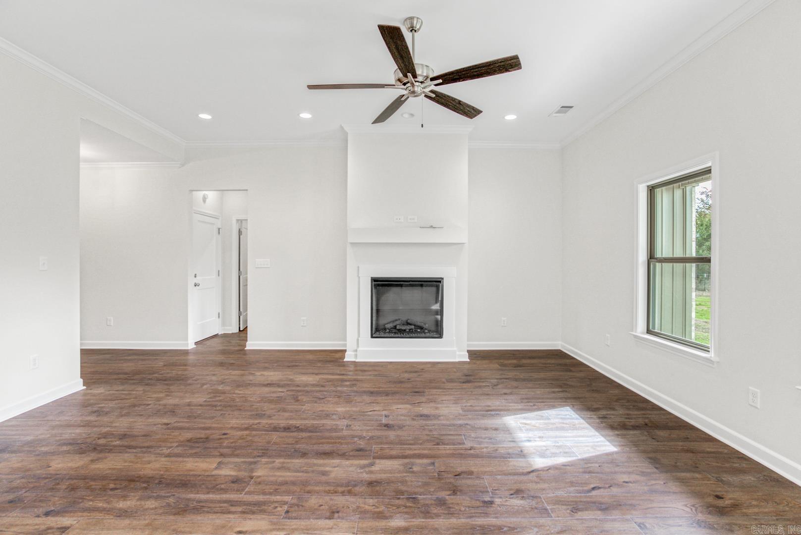 LEWIS COVE - Residential