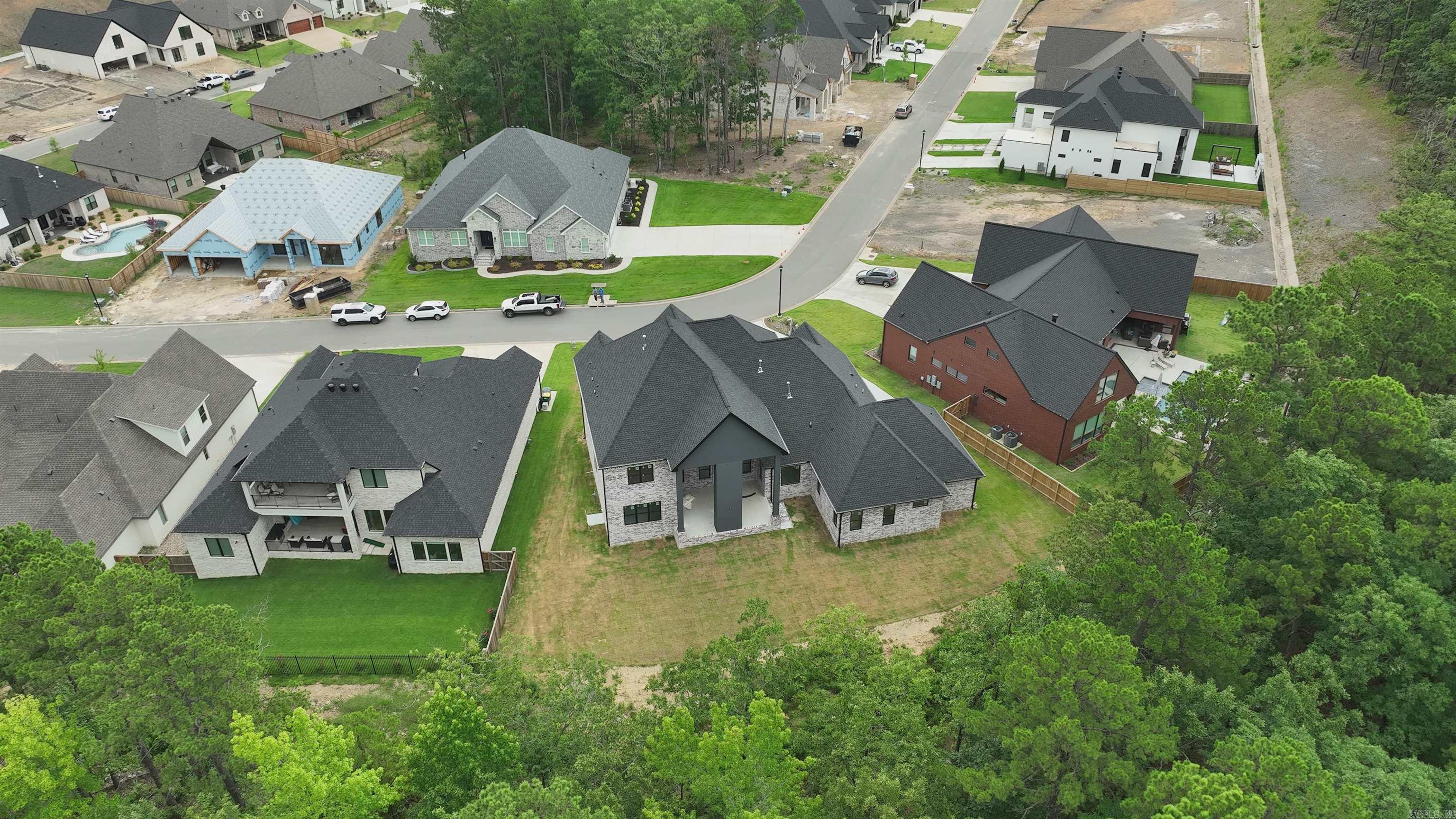 CHENAL VALLEY ABINGTON COURT - Residential