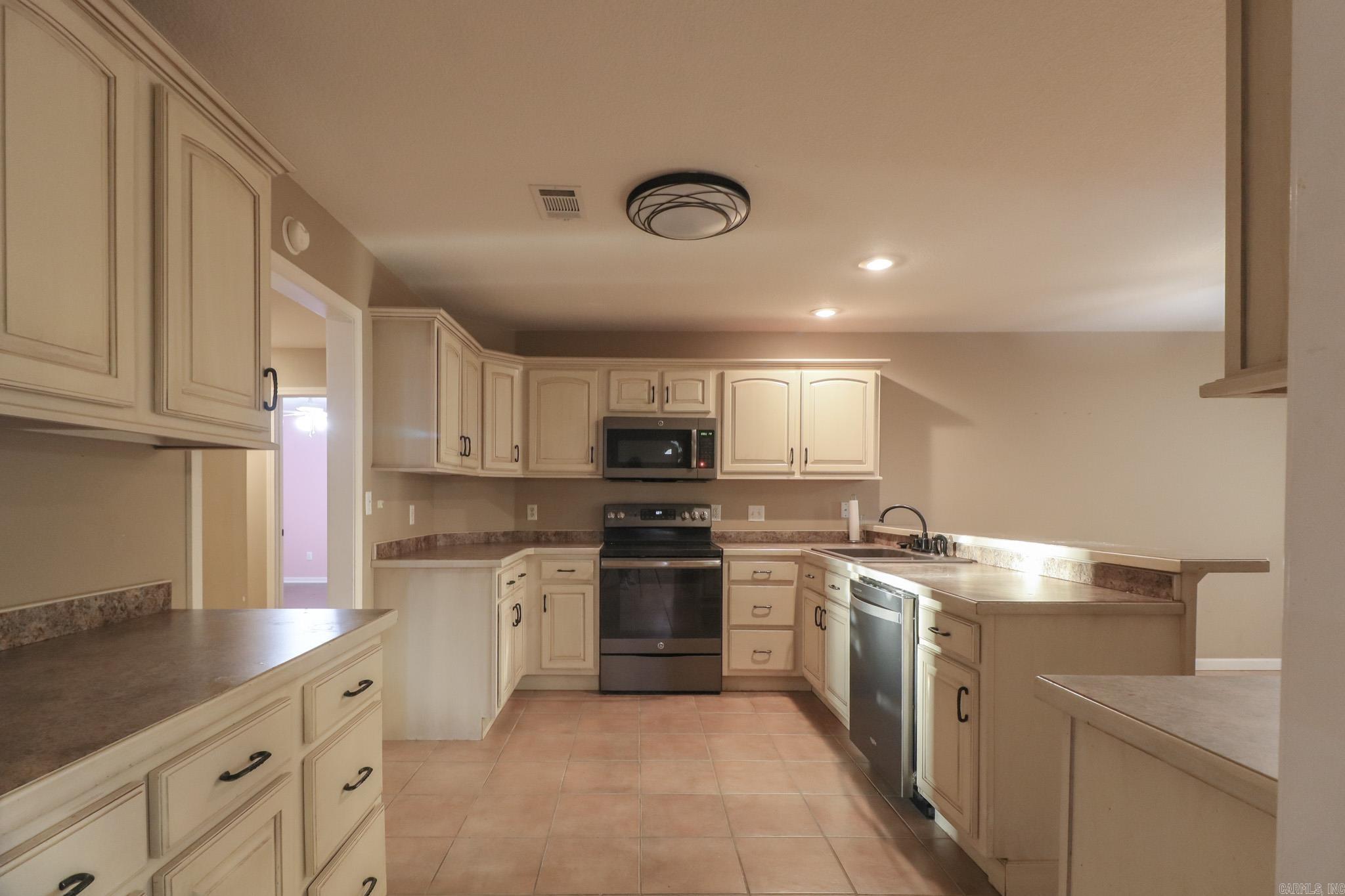 Meadows Phase I - Residential