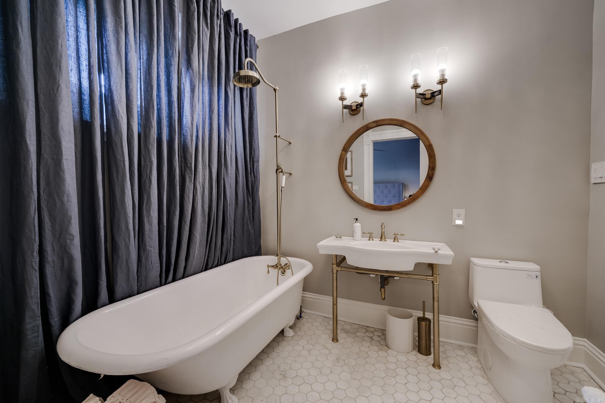 WORTHEN WAT - Residential