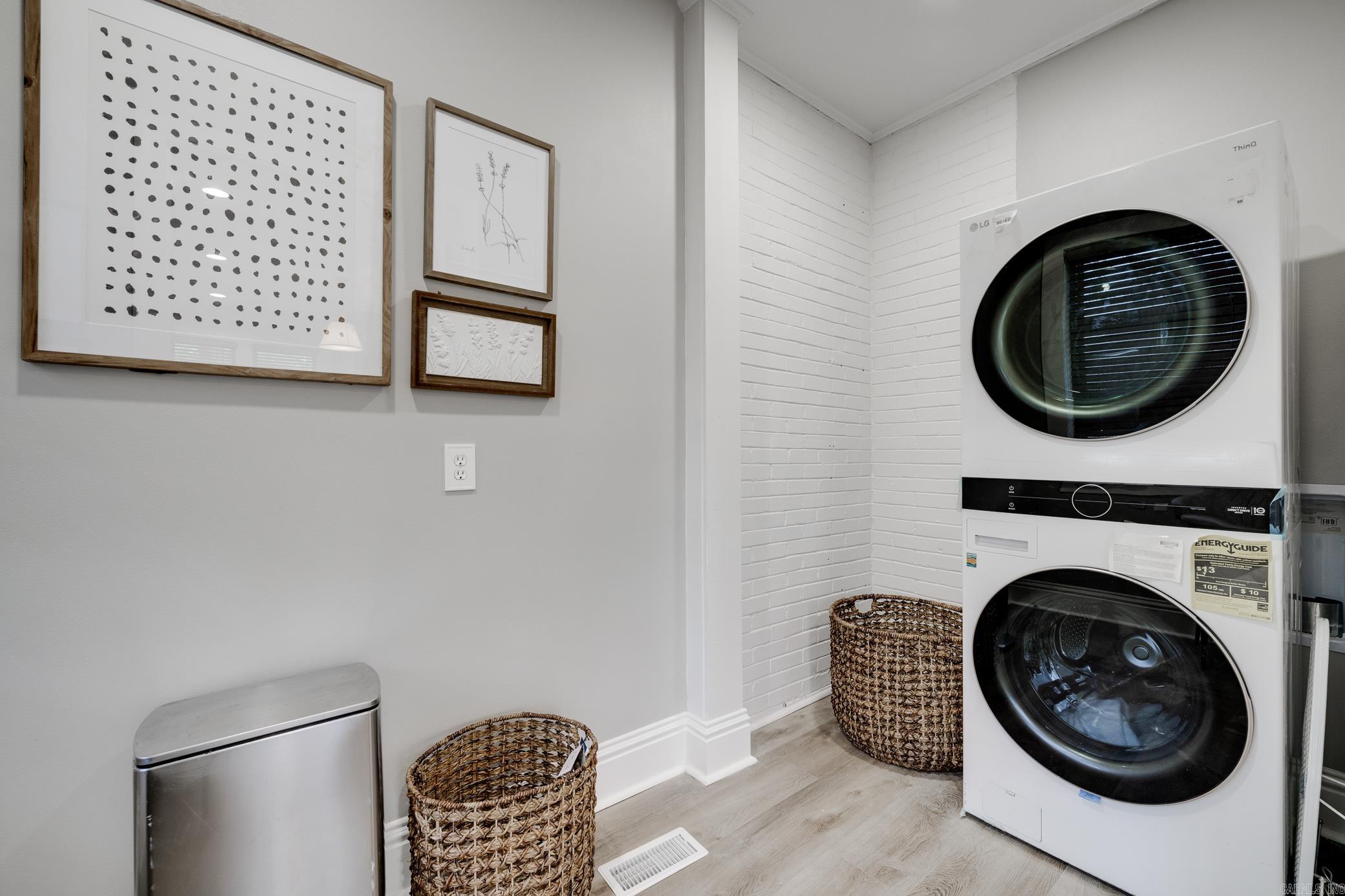 WORTHEN WAT - Residential