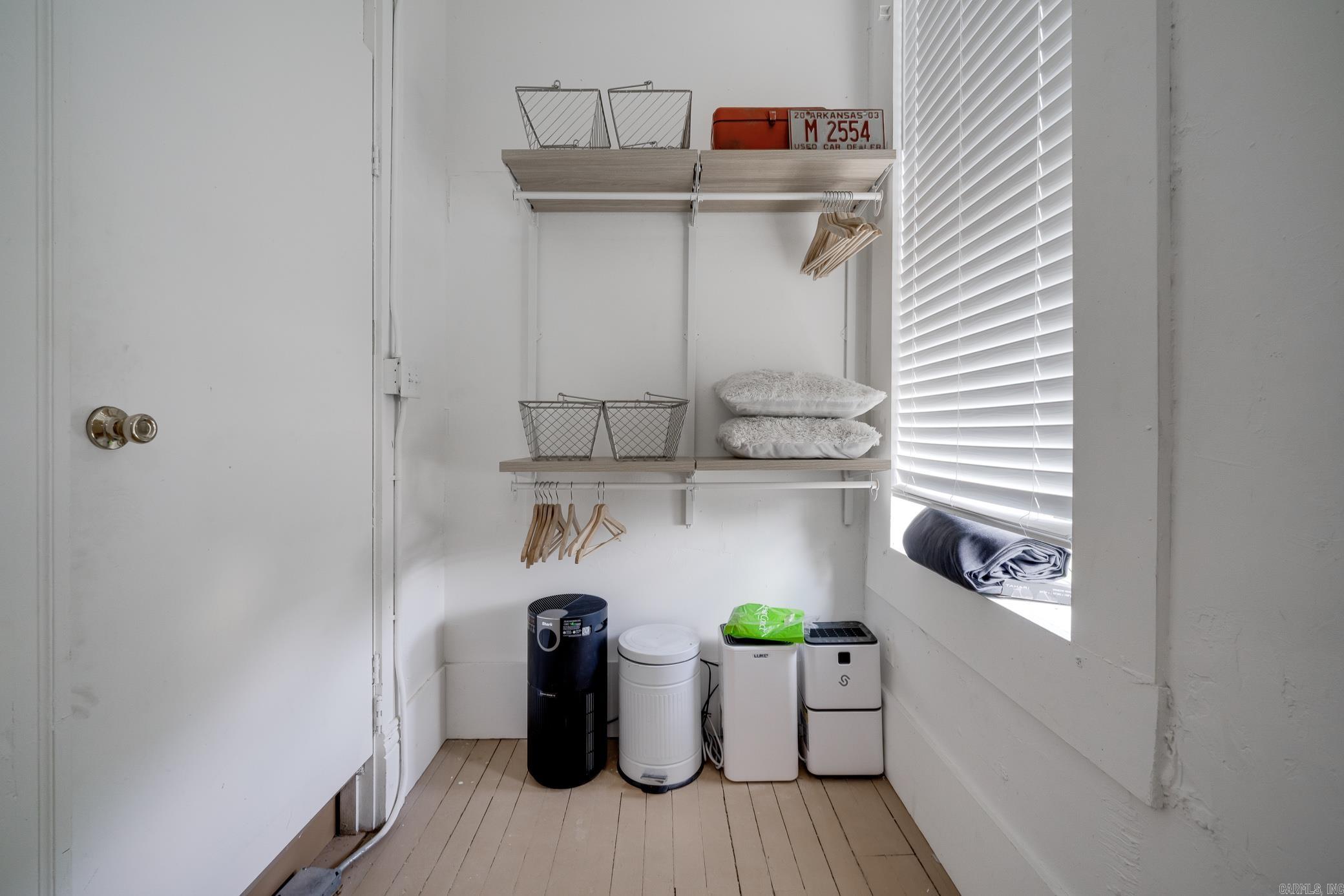 WORTHEN WAT - Residential