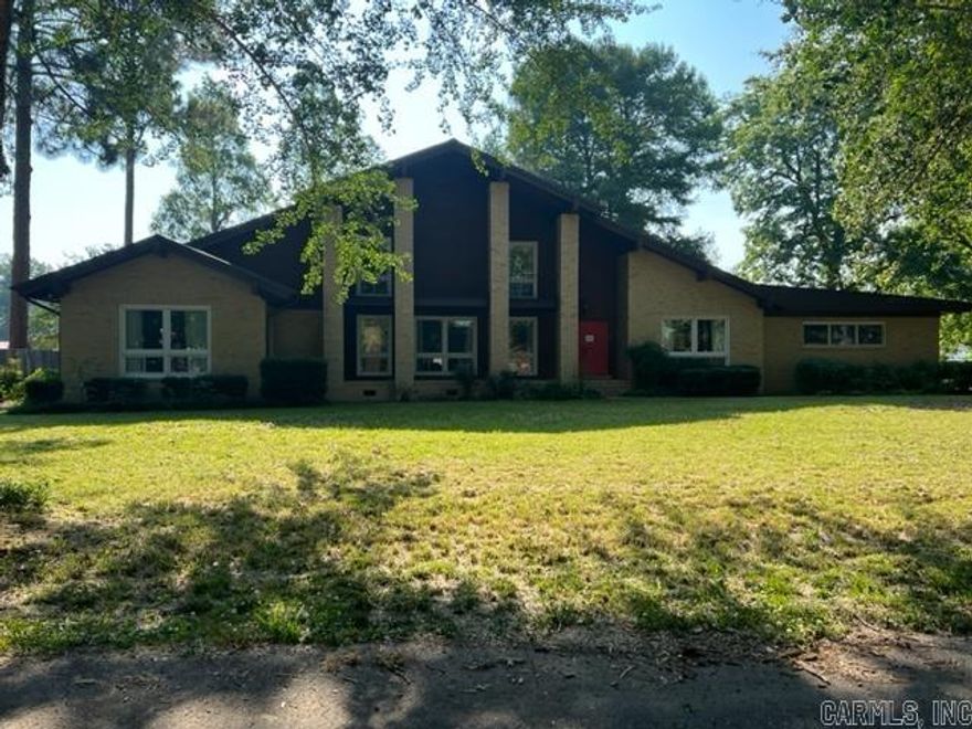 Wow with all the square feet available at this property. This house is ready for the person who needs space and room. There are 3298 square feet of living space. With 2 bedrooms on the main level the upstairs has three bedrooms and two bathrooms. The main level has three bathrooms, one of those is in the primary suite. Open and airy is the family room with a fireplace. The second living room is open to the dining area. All offers must be submitted at www.vrmproperties.com. Agents must register as a User, enter the property address, and click on "Start Offer". This property may qualify for Seller Financing (Vendee). If property was built prior to 1978, Lead Based Paint Potentially Exists.