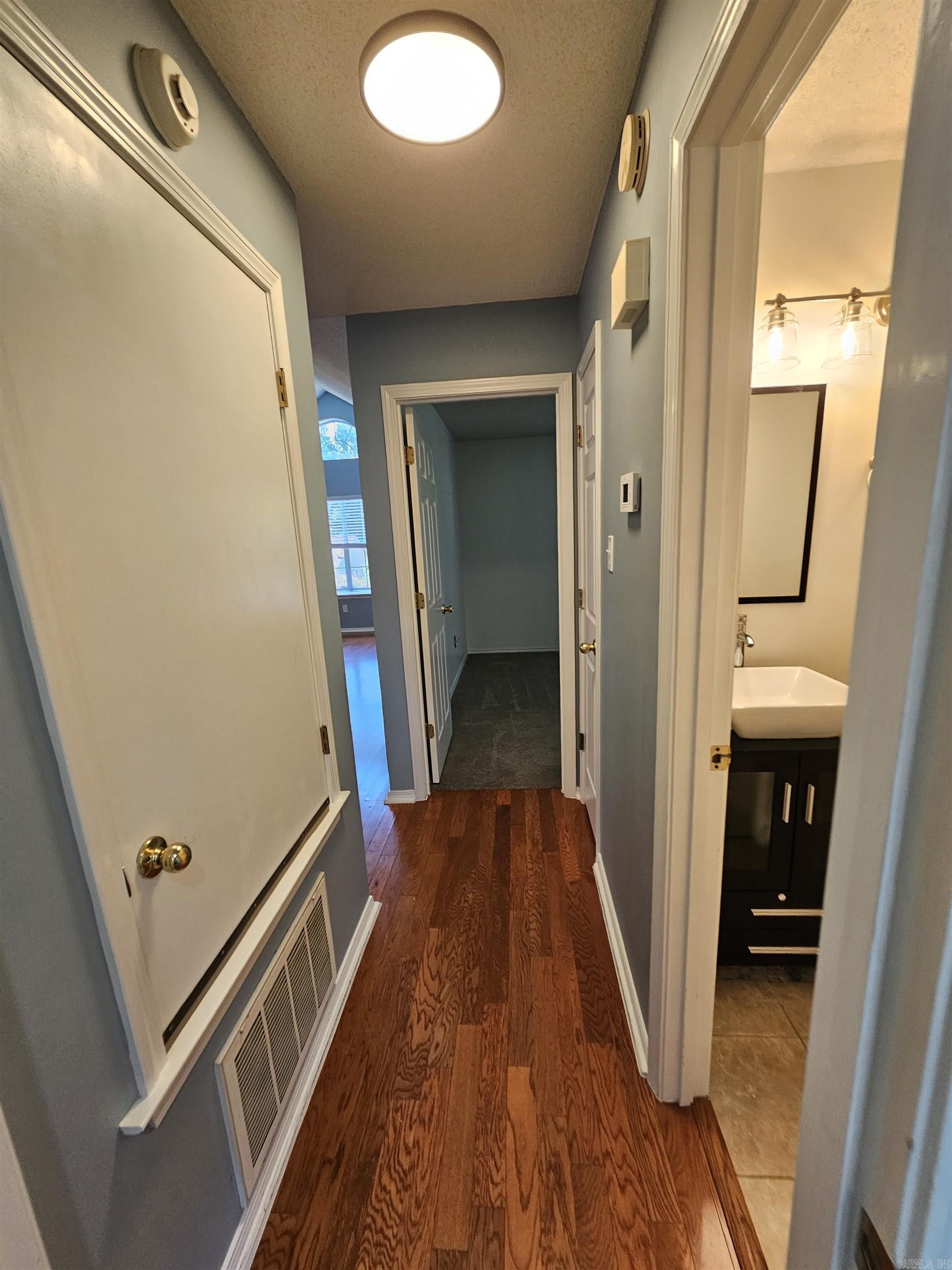 Cooper Creek - Residential Lease