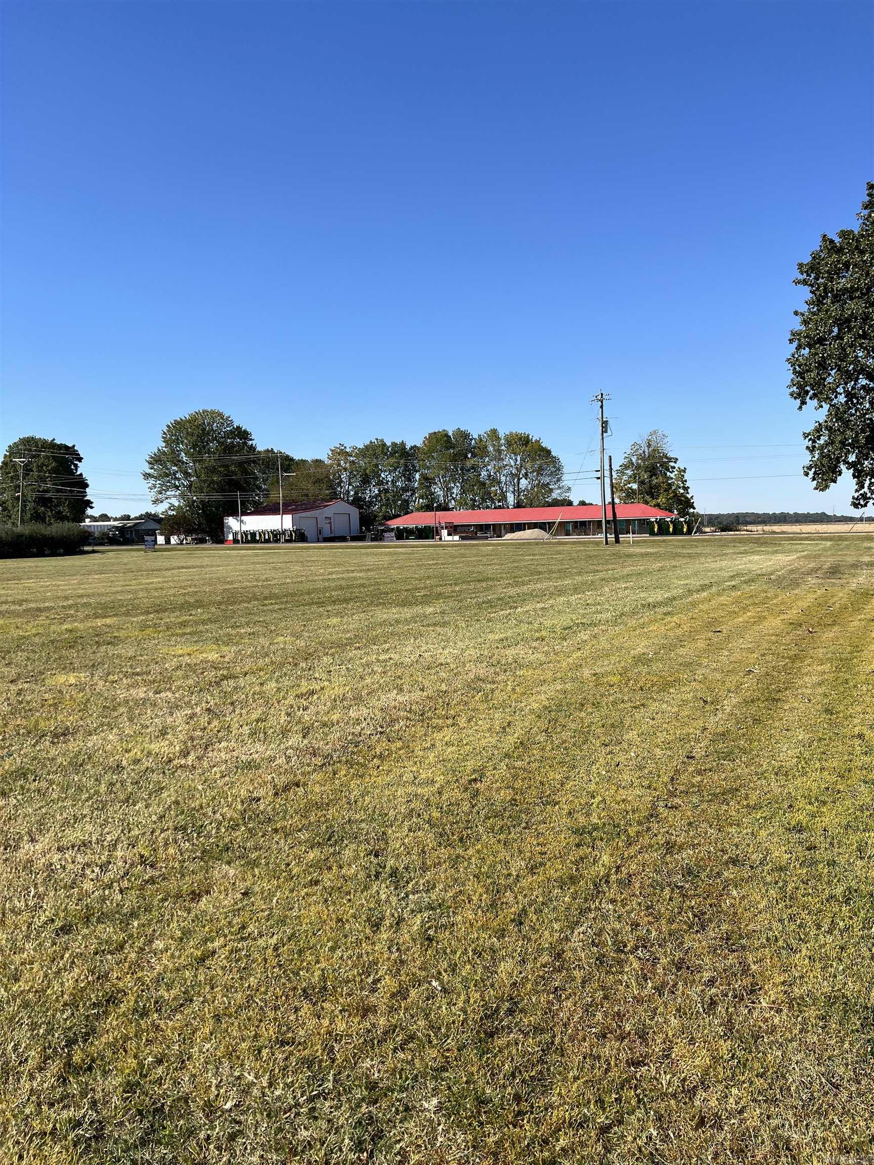 M&B PIGGOTT 2-20-8 - Residential