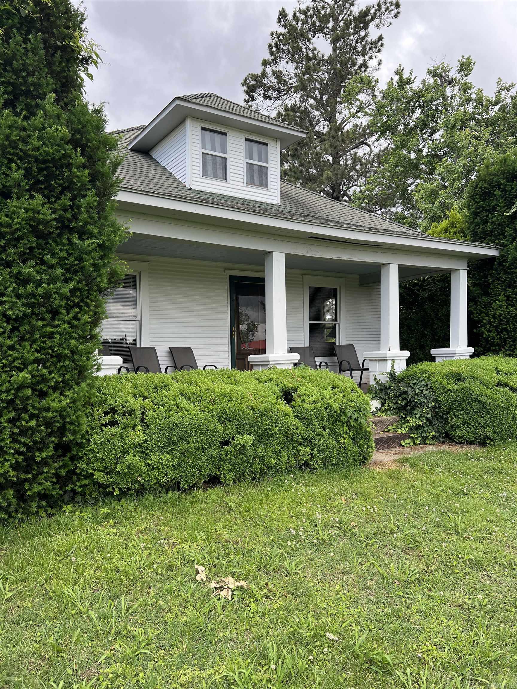 M&B PIGGOTT 2-20-8 - Residential