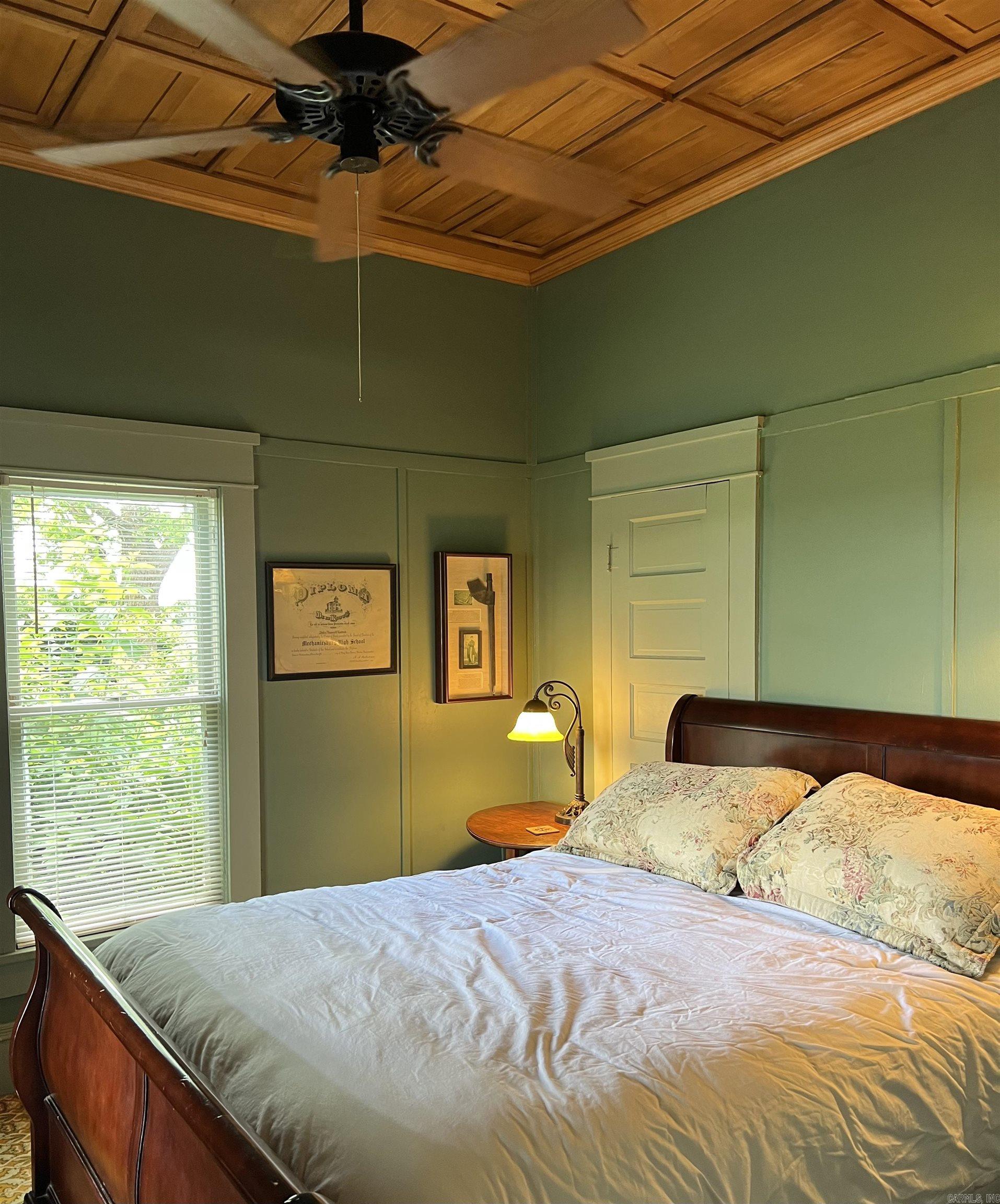 M&B PIGGOTT 2-20-8 - Residential