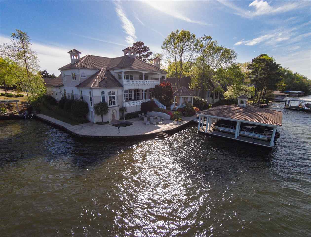 Driftwood Point - Residential