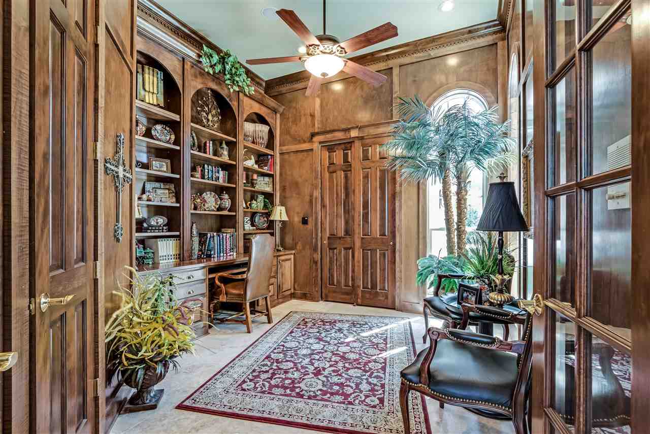Driftwood Point - Residential