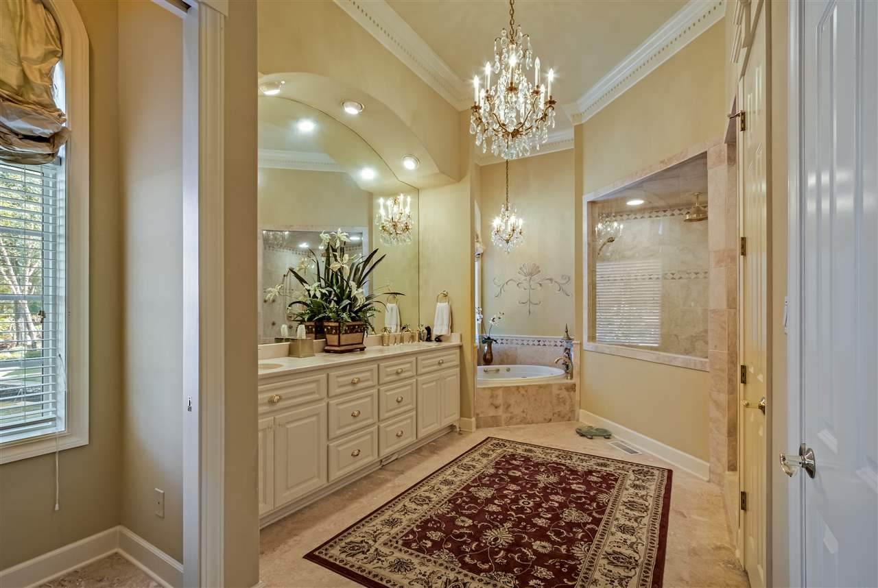 Driftwood Point - Residential