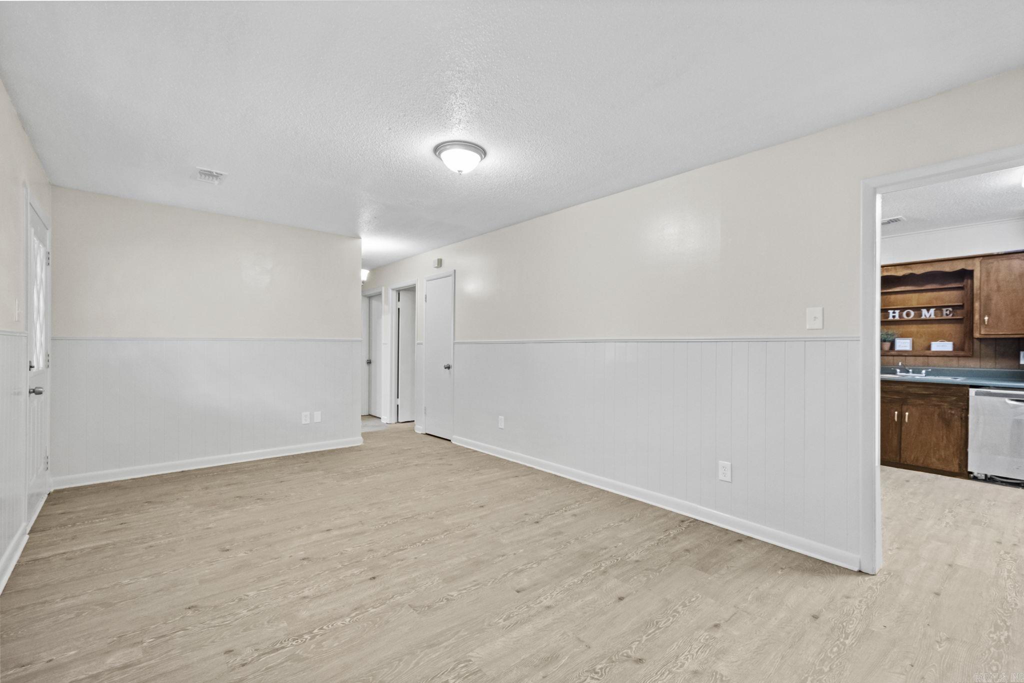 RANEY TERRACE - Residential