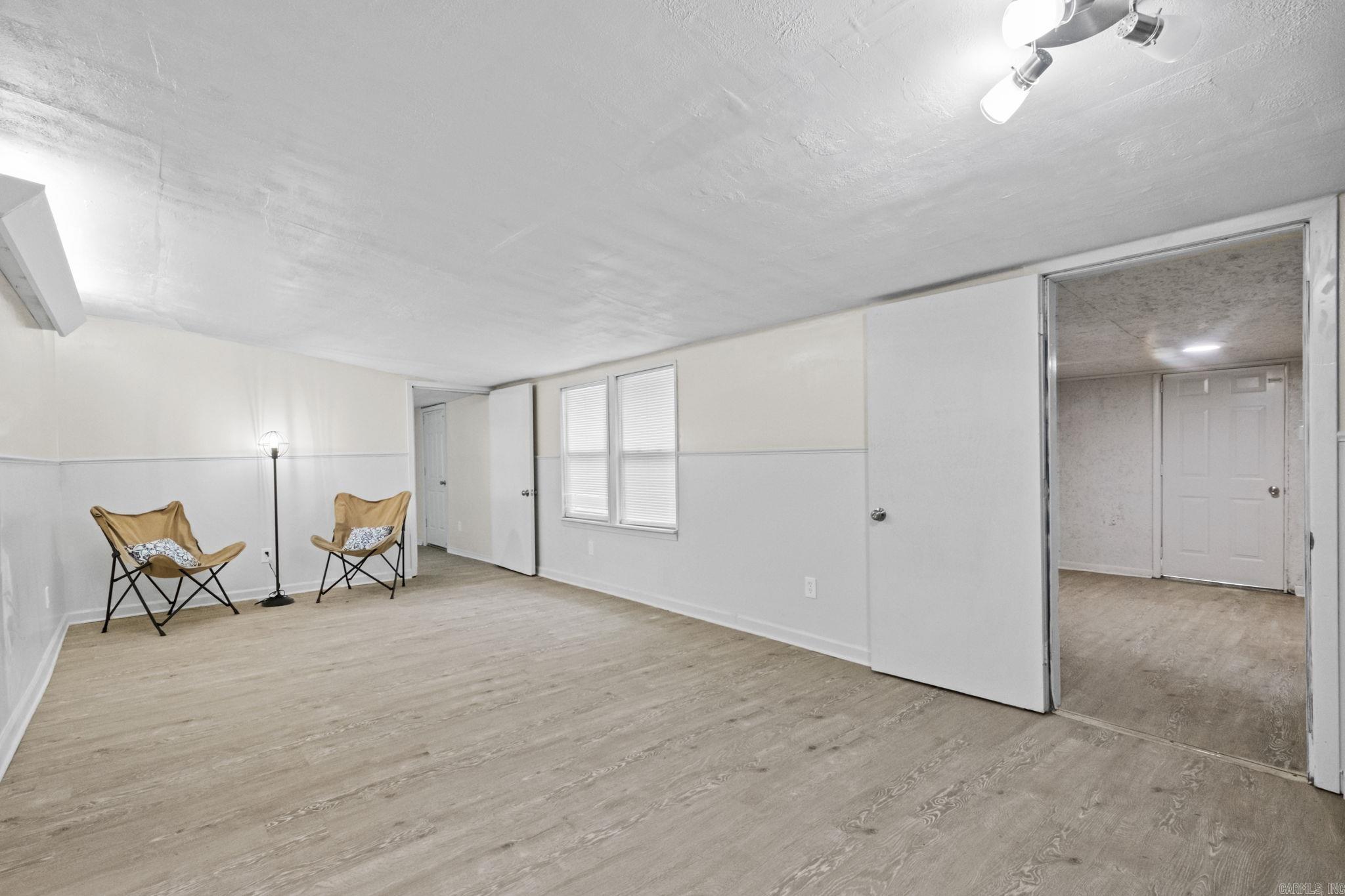 RANEY TERRACE - Residential