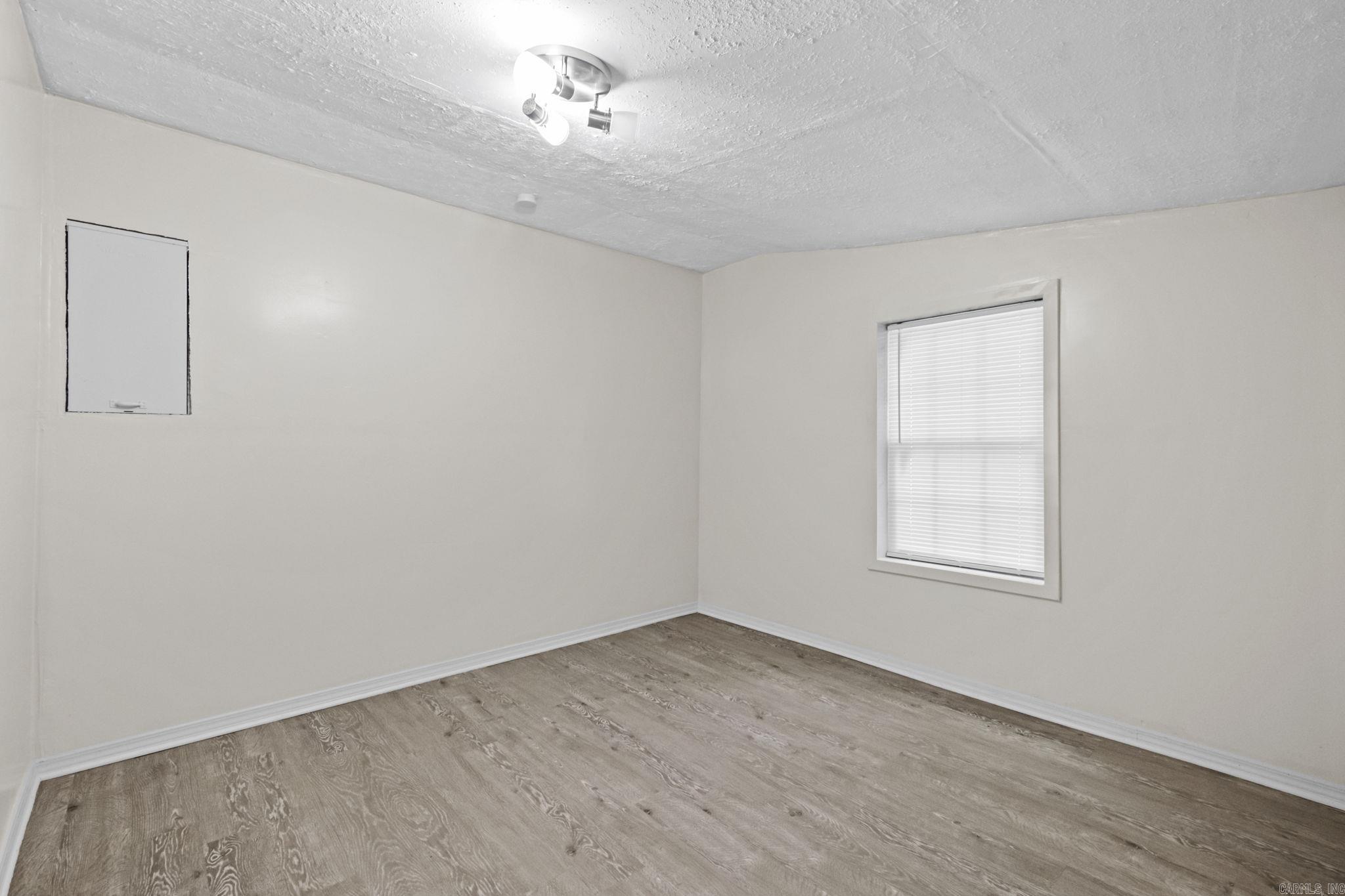 RANEY TERRACE - Residential