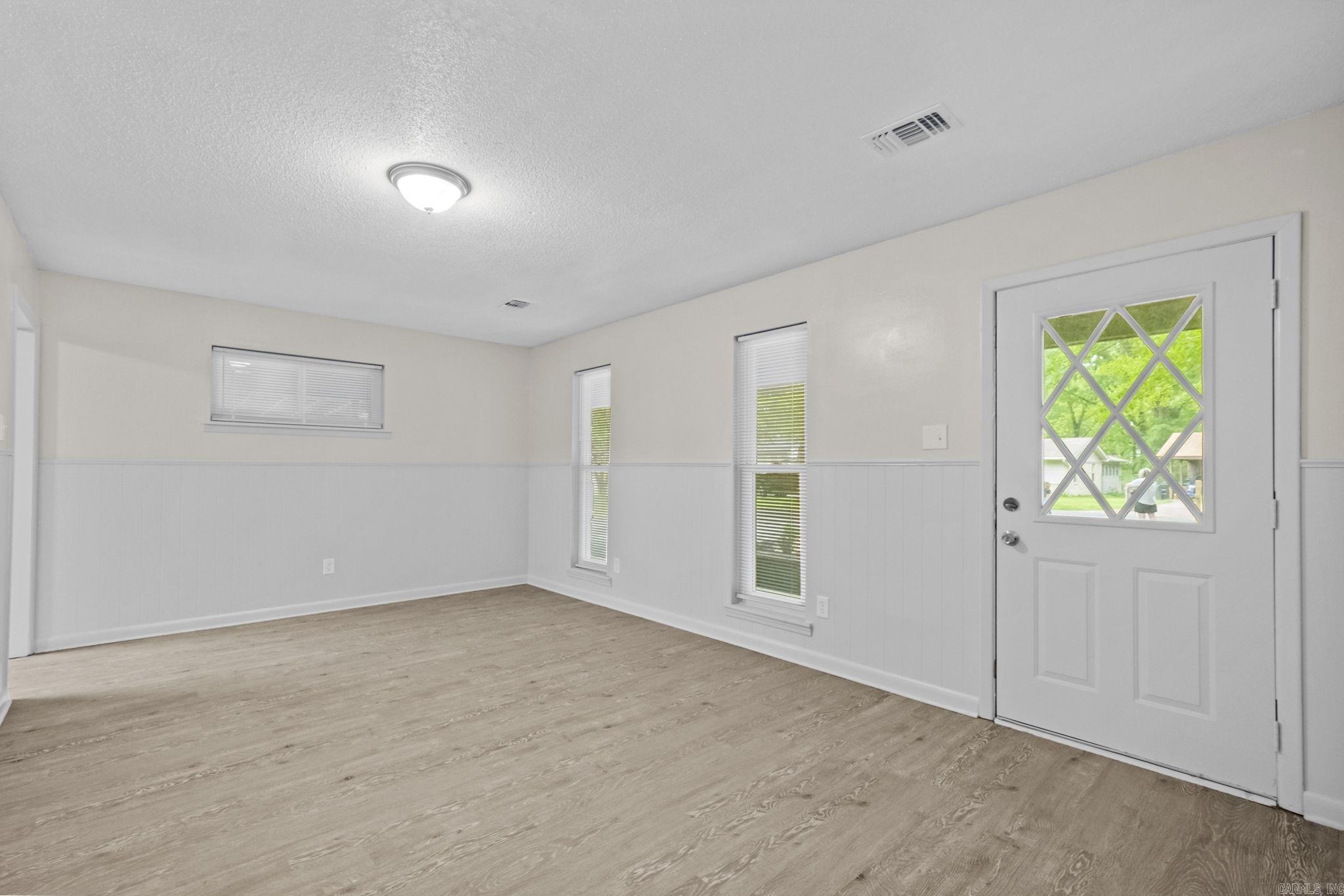 RANEY TERRACE - Residential