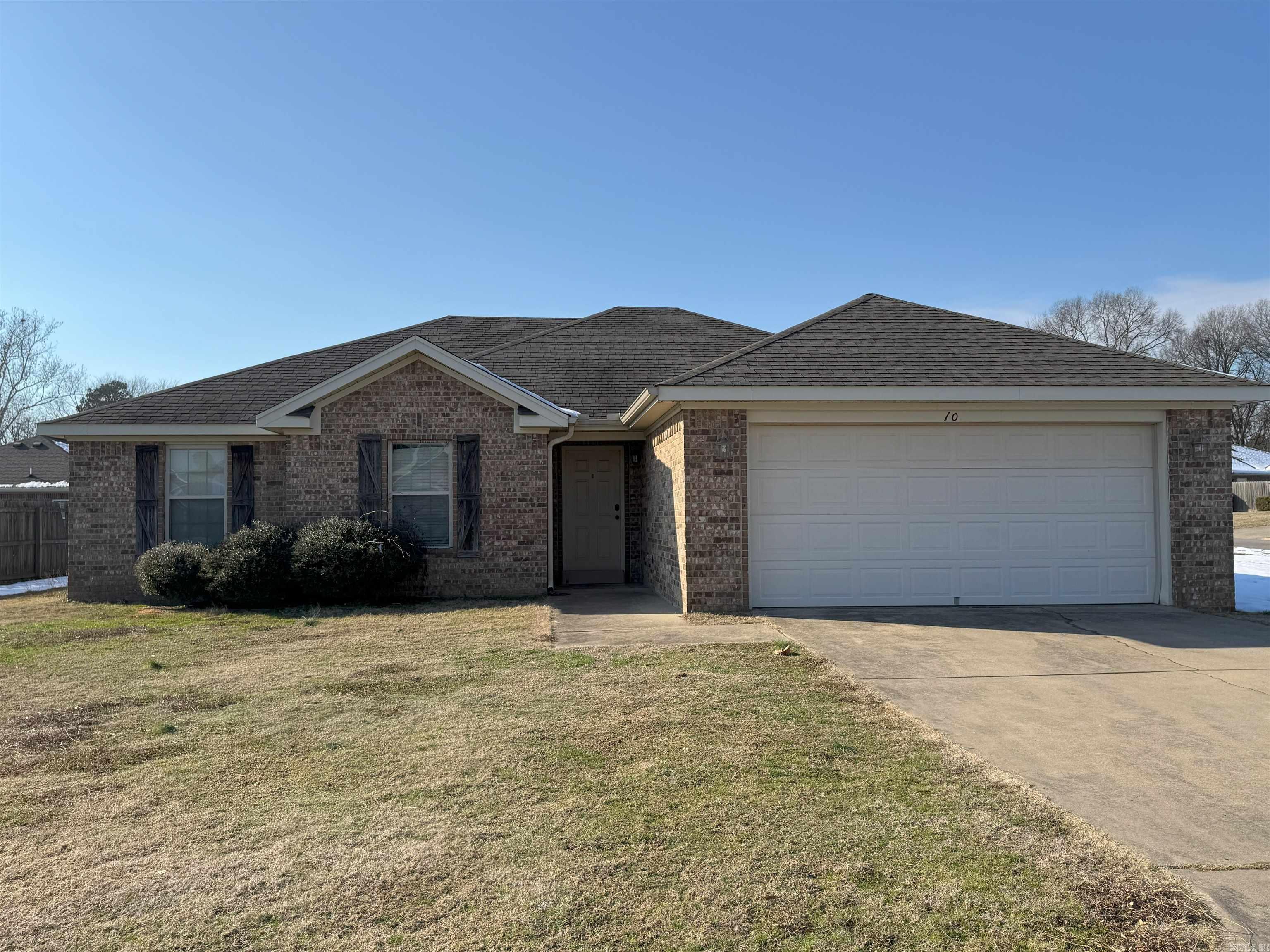 LEGACY PLACE - Residential