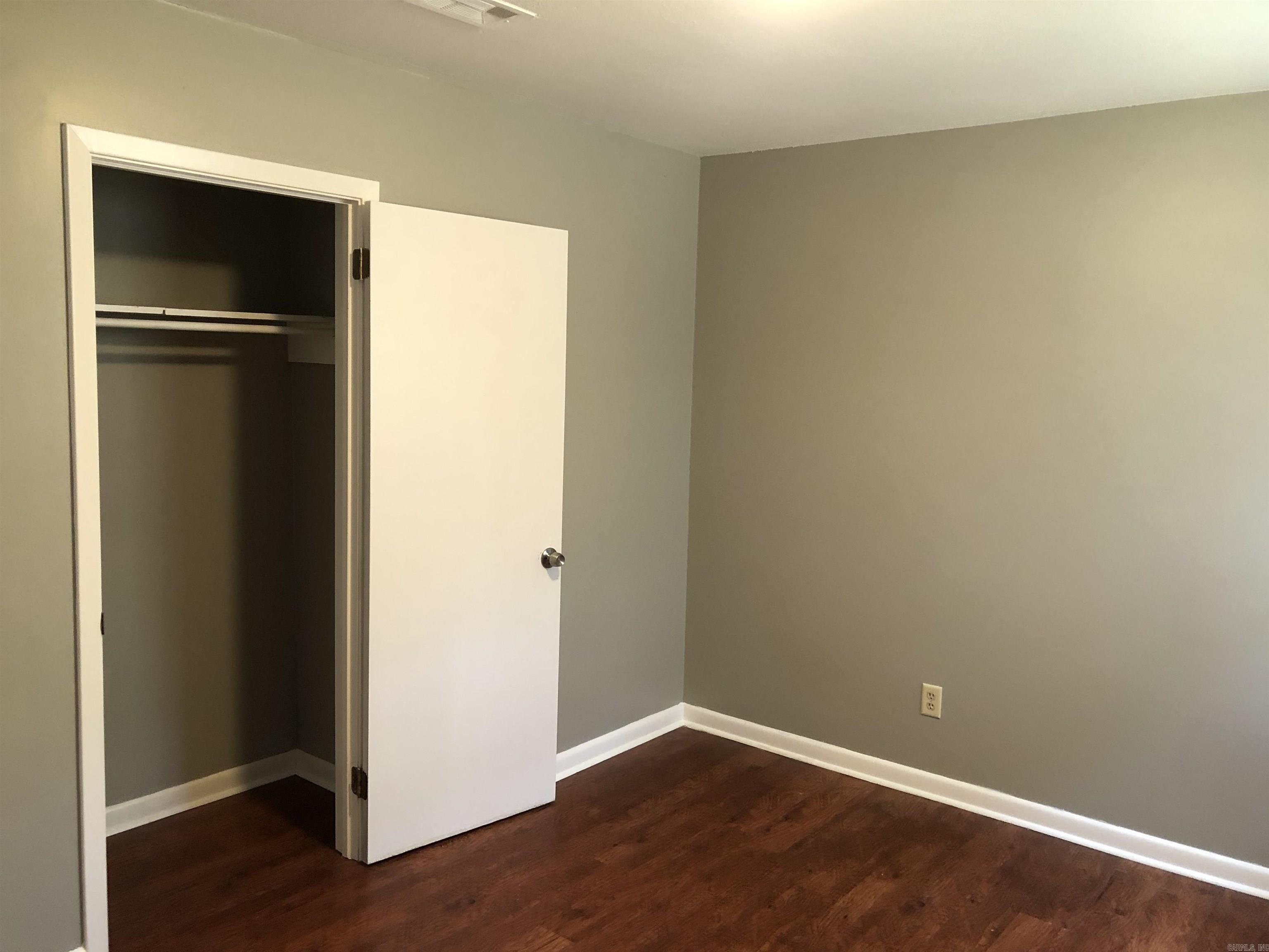 GREENFIELD PARK - Residential