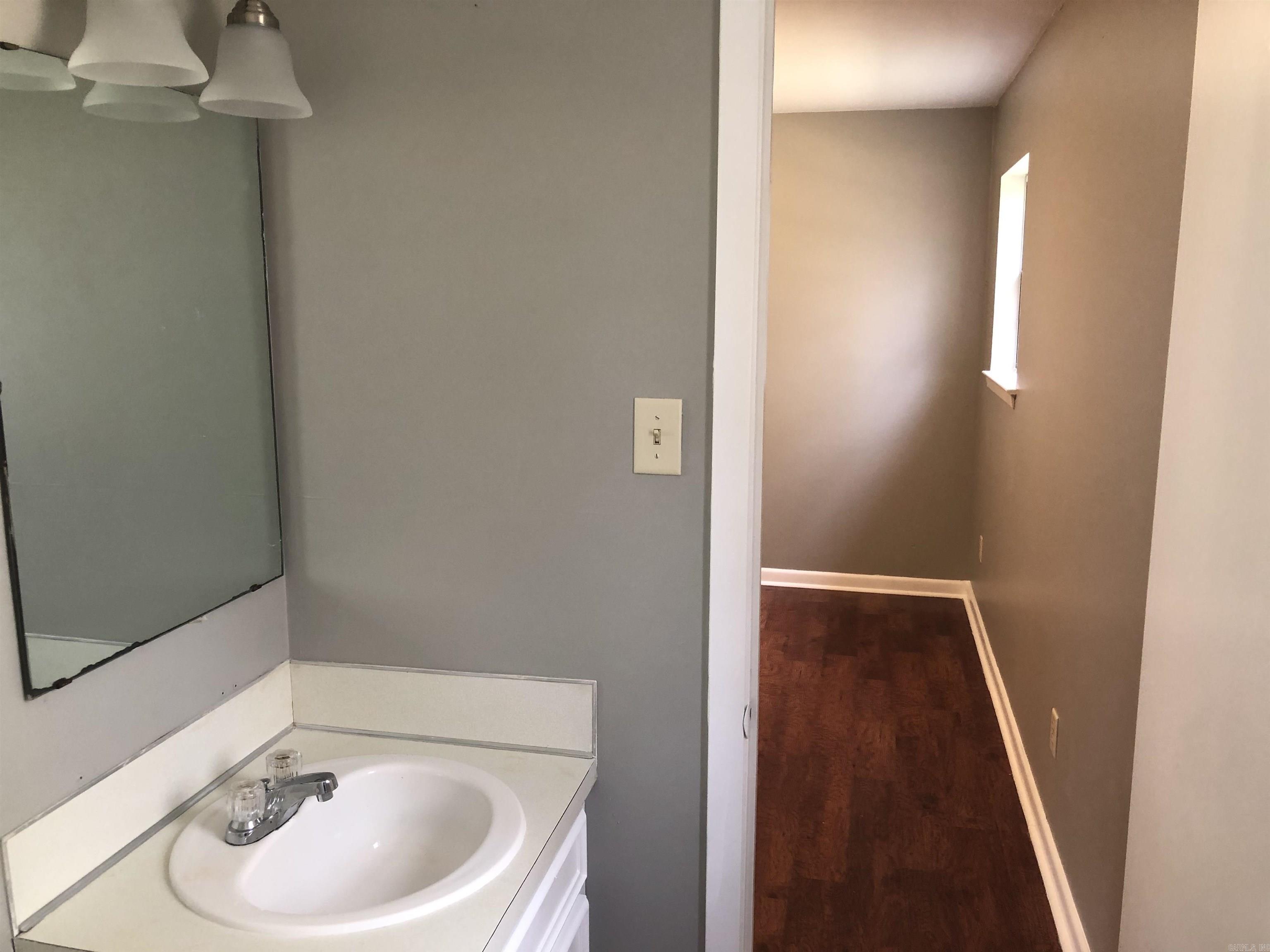 GREENFIELD PARK - Residential