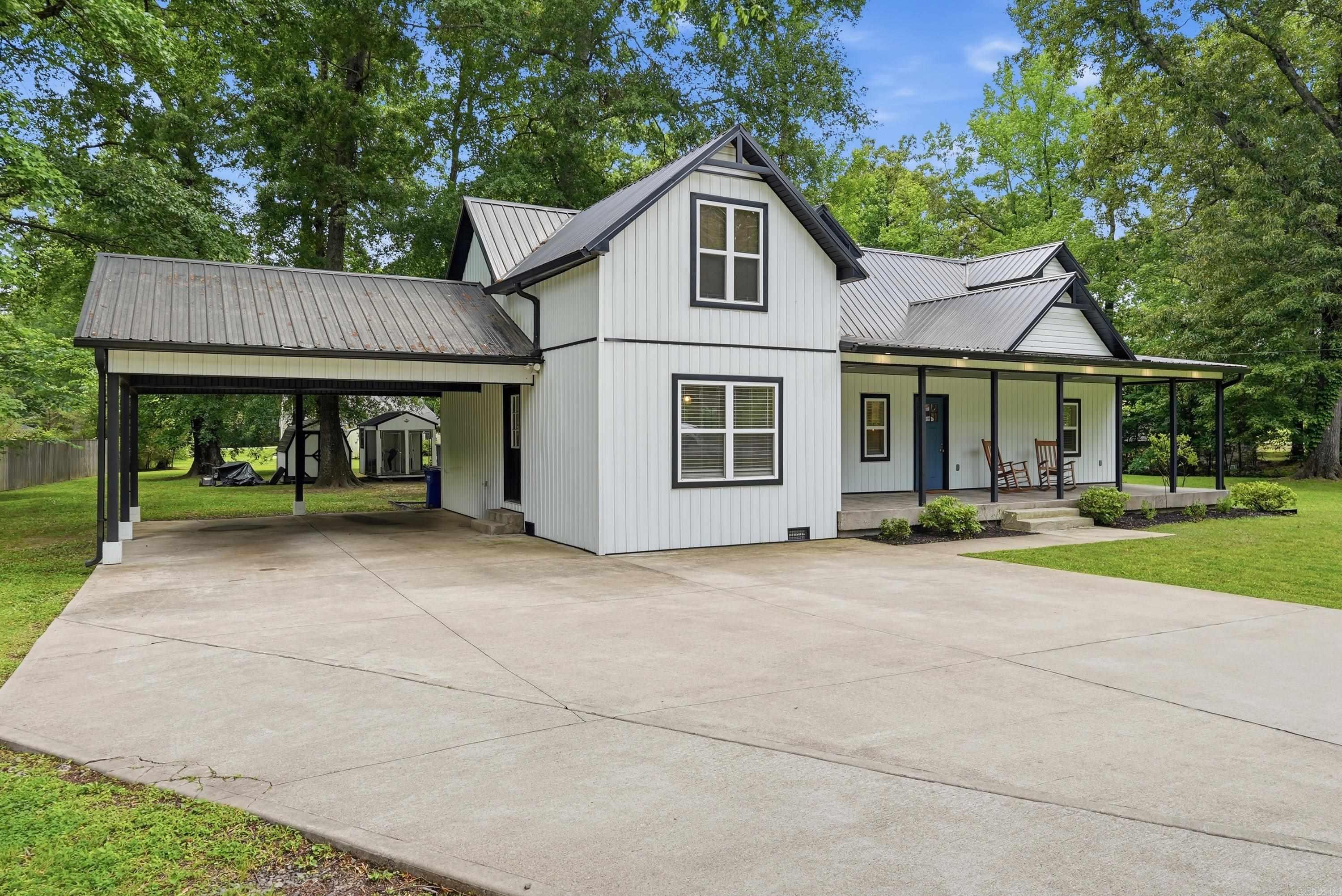 BROOKWOOD - Residential