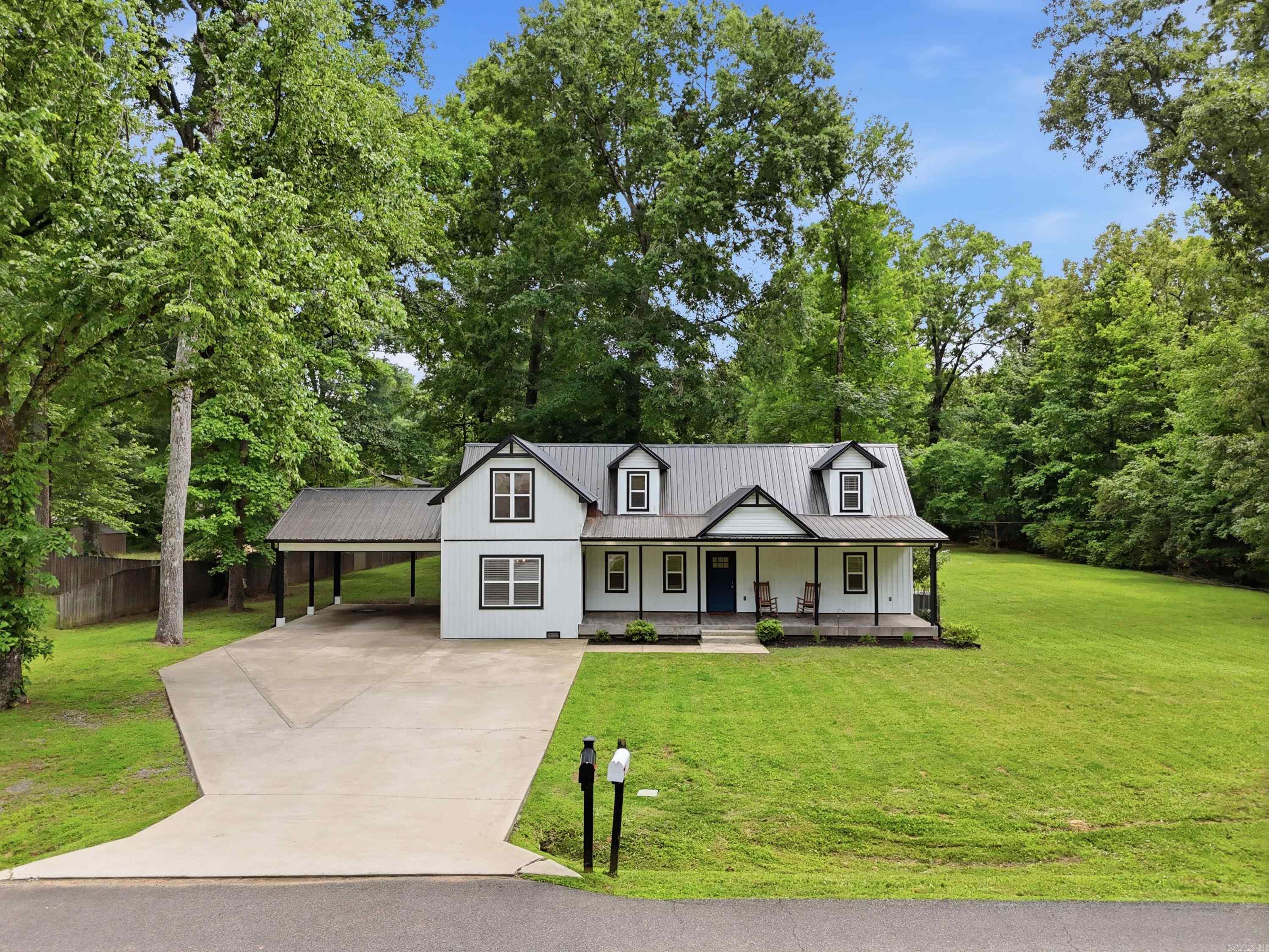 BROOKWOOD - Residential