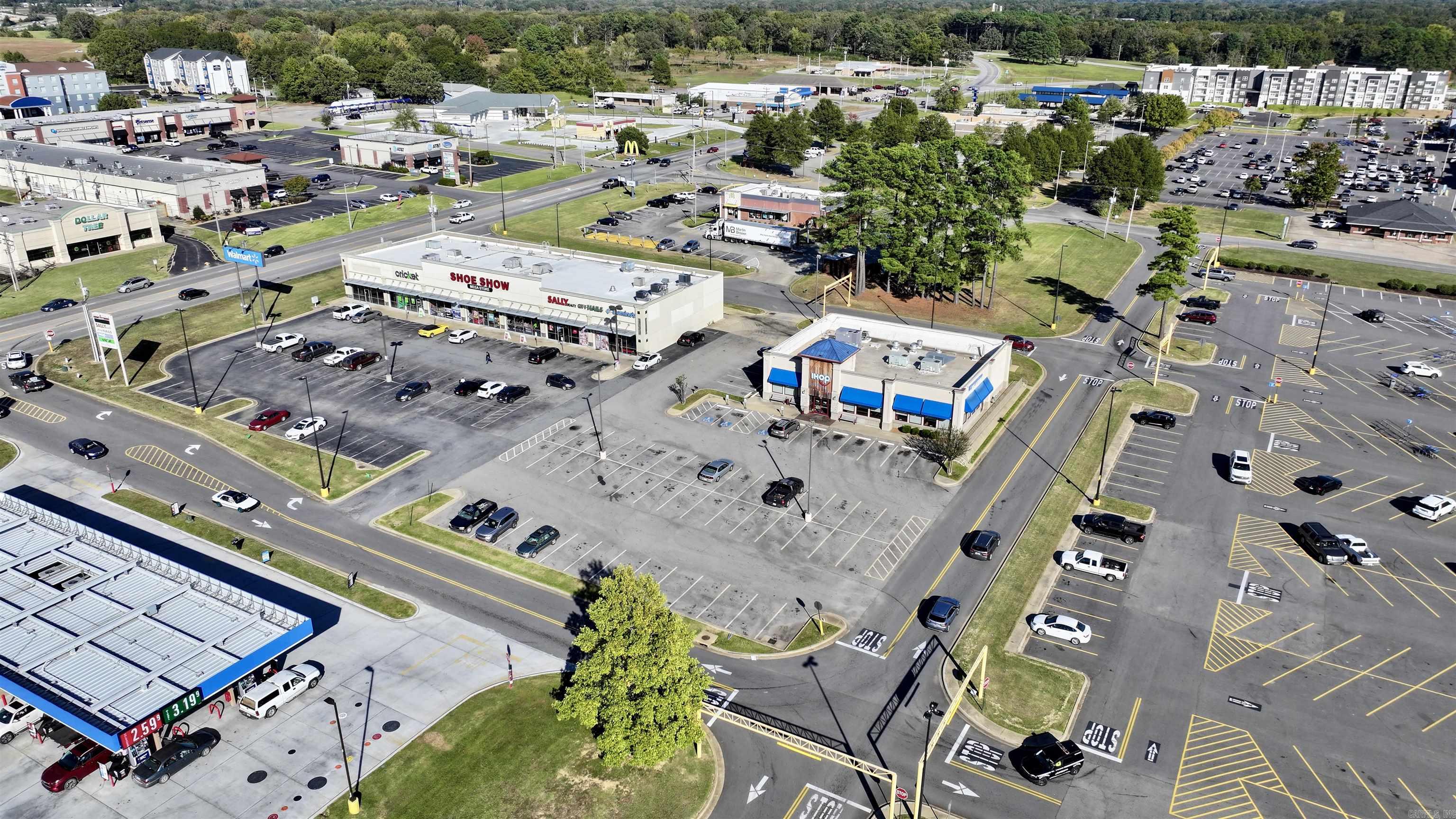 Searcy Outlots 03-07-07 - Commercial Sale