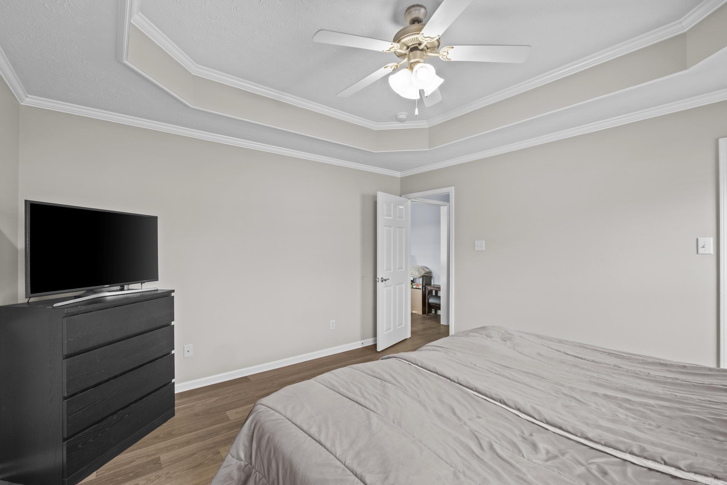 WILLOW LAKE - Residential