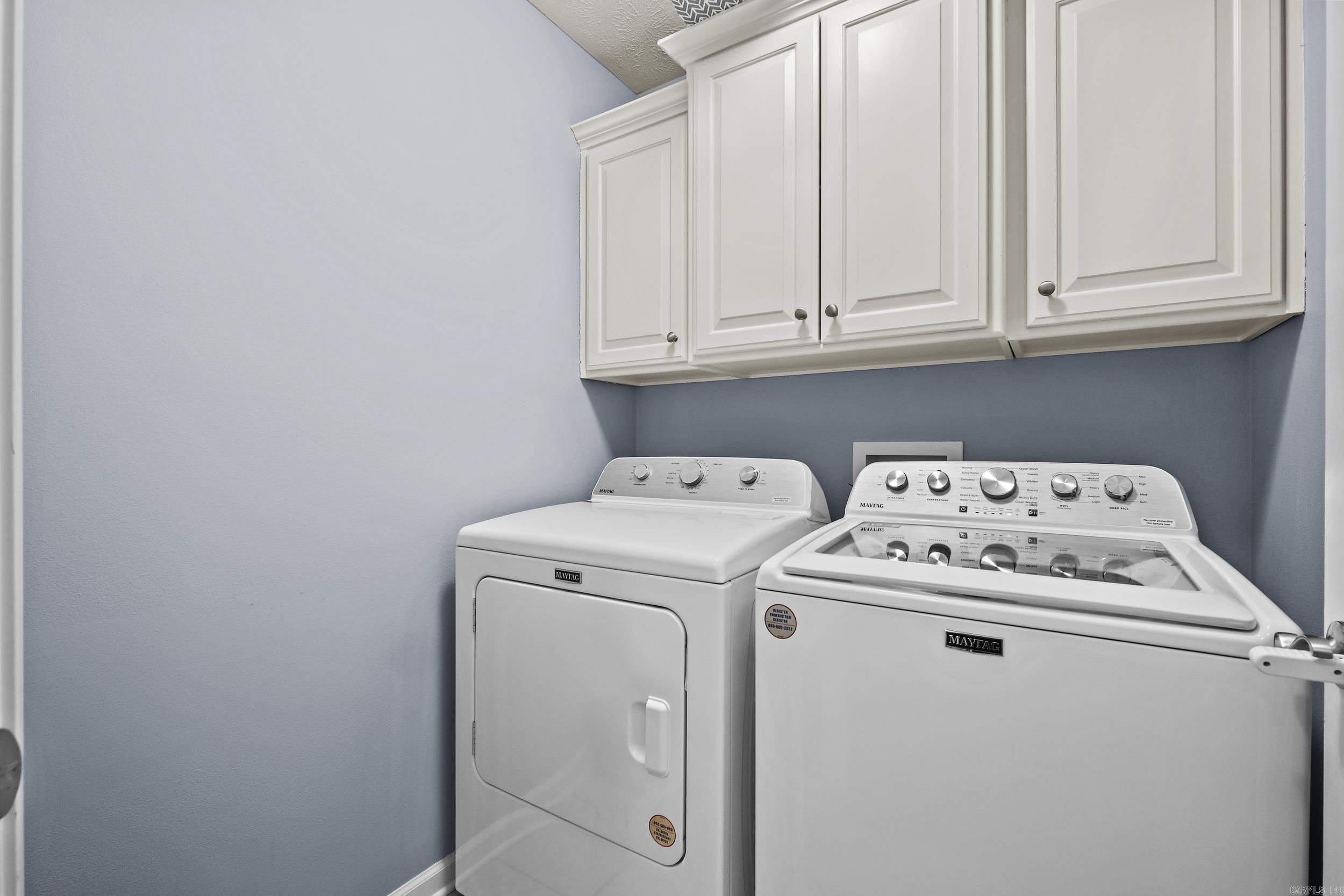 WILLOW LAKE - Residential