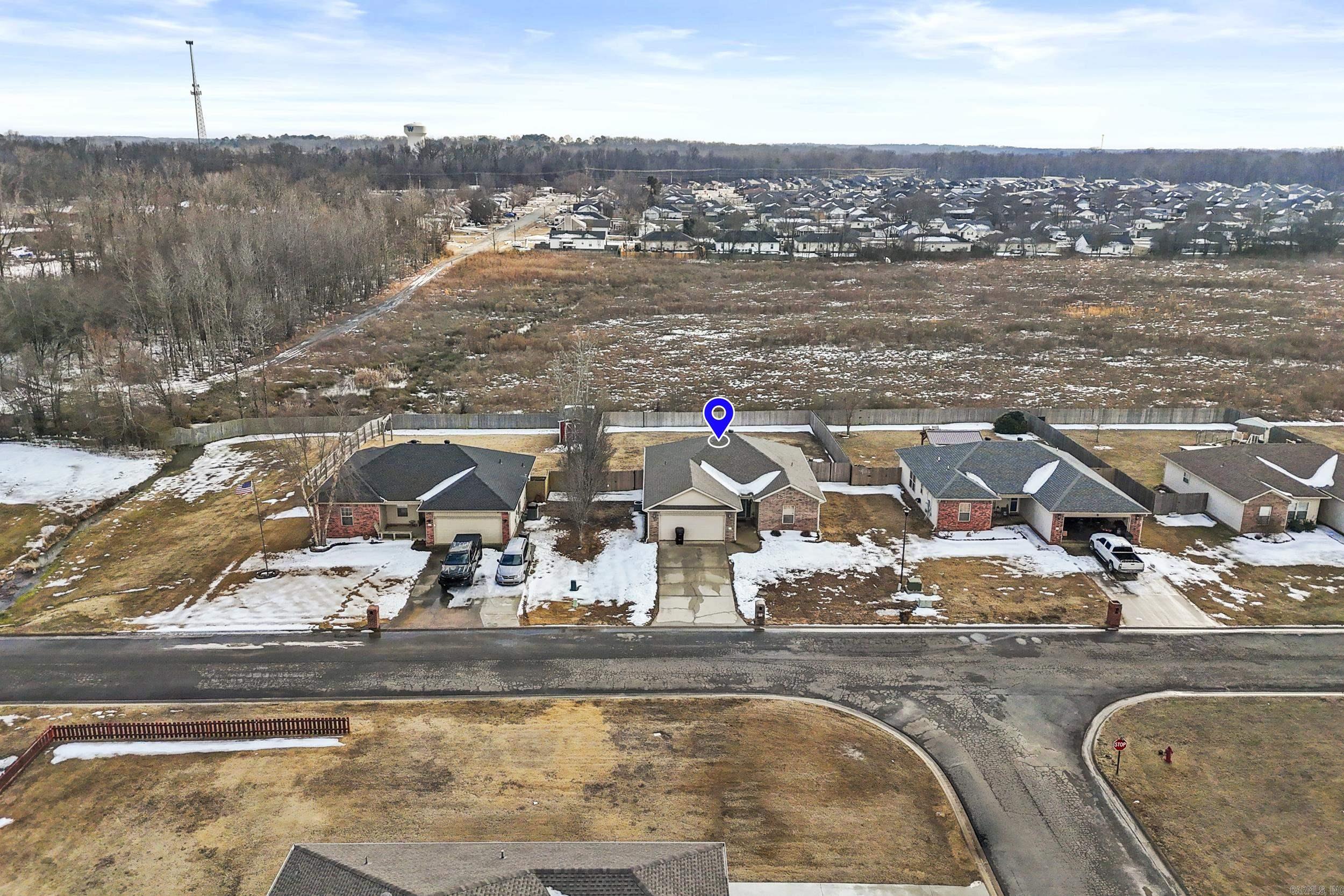 WILLOW LAKE - Residential