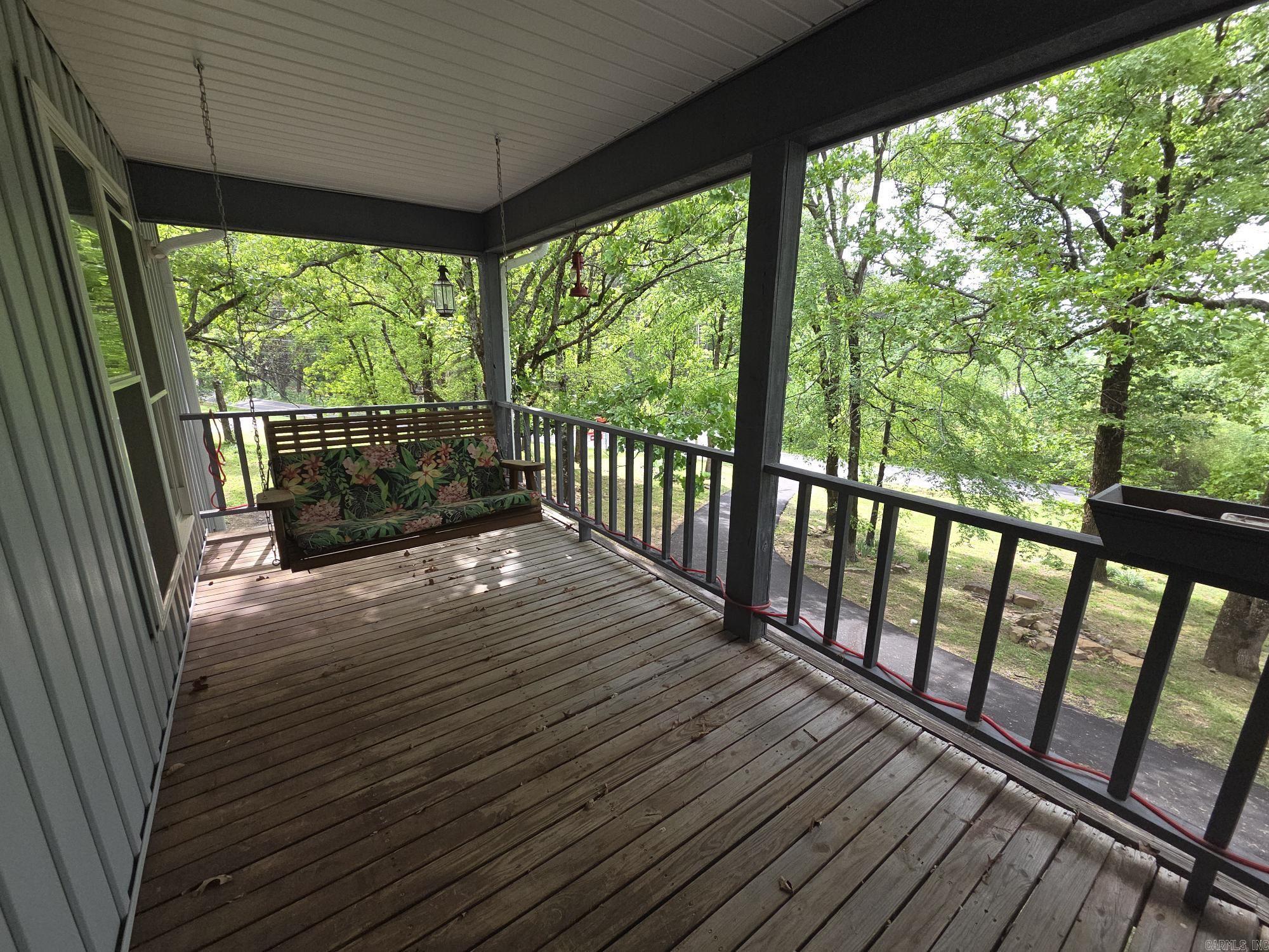 LAKERIDGE ESTATES - Residential