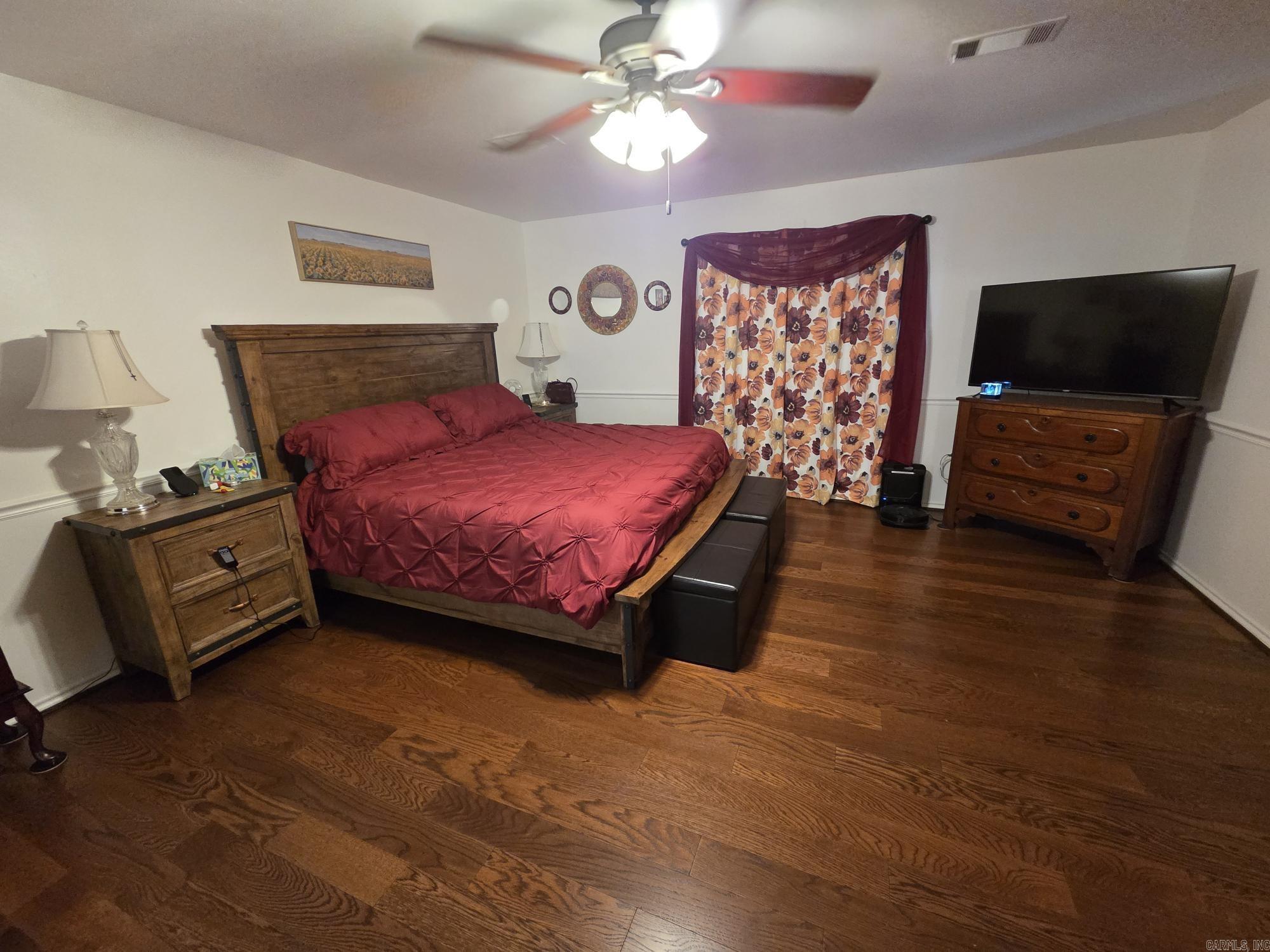 LAKERIDGE ESTATES - Residential