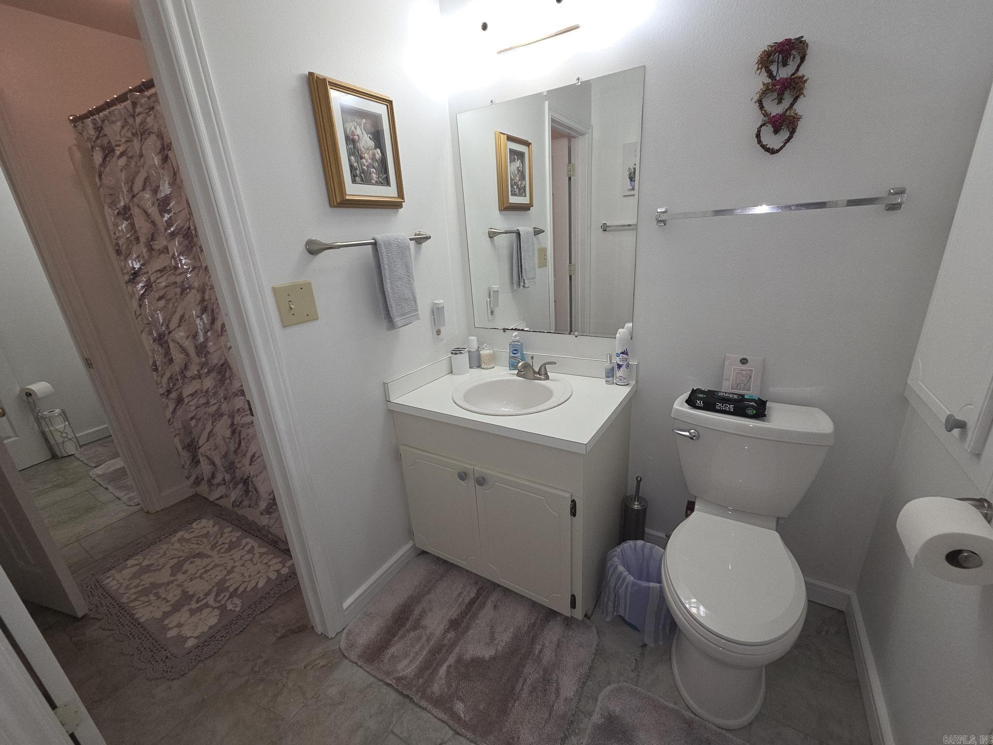 LAKERIDGE ESTATES - Residential