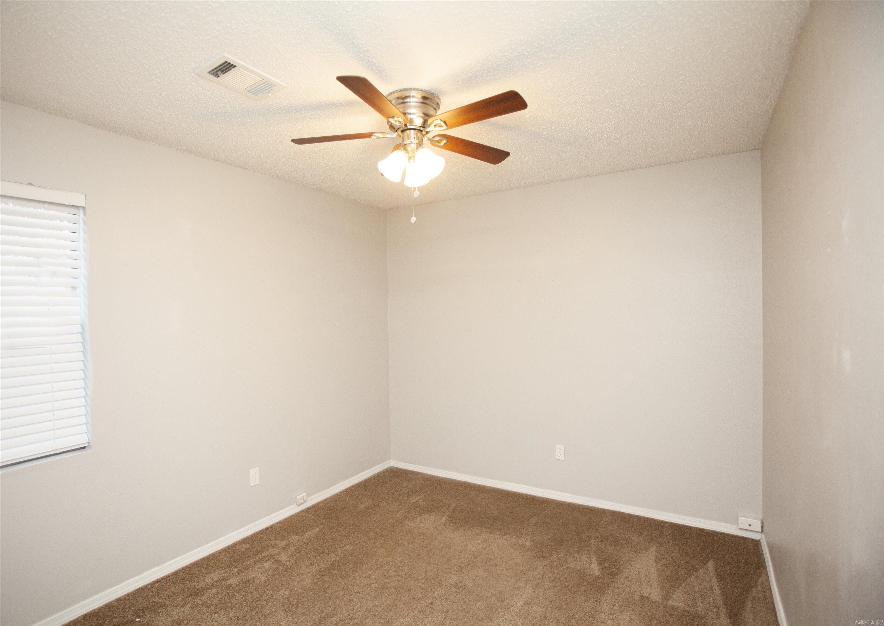 Rolling Oaks - Residential Lease