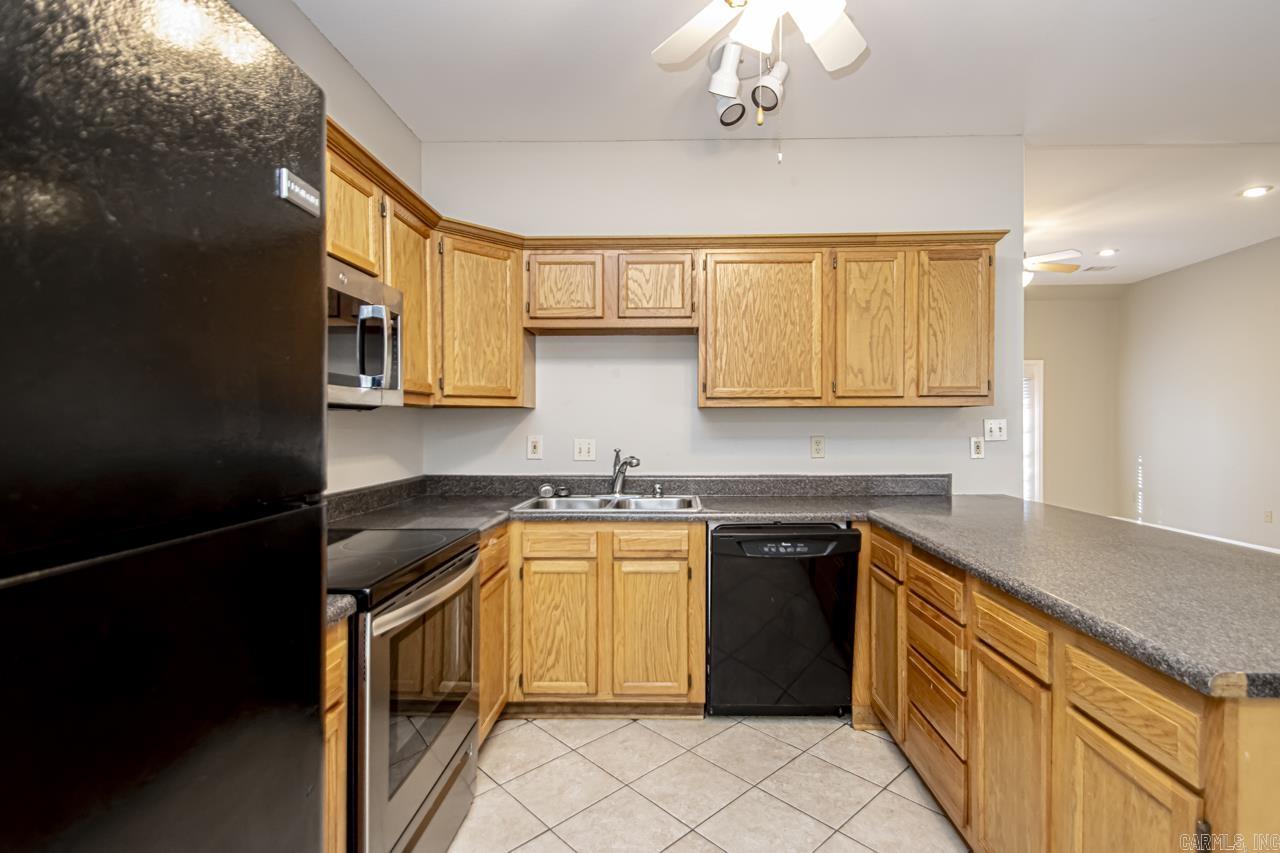 WEST HGTS PLACE - Residential