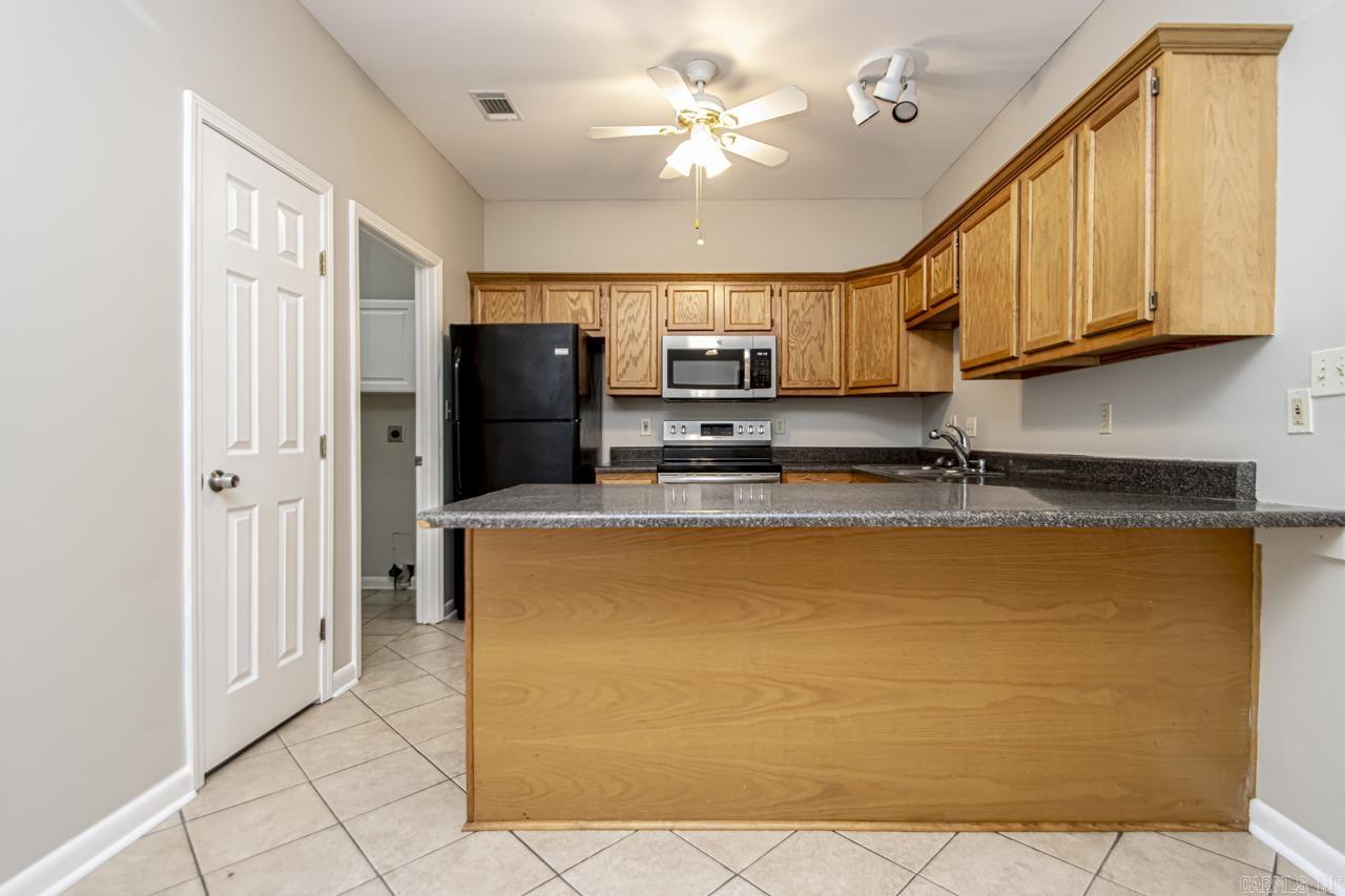 WEST HGTS PLACE - Residential