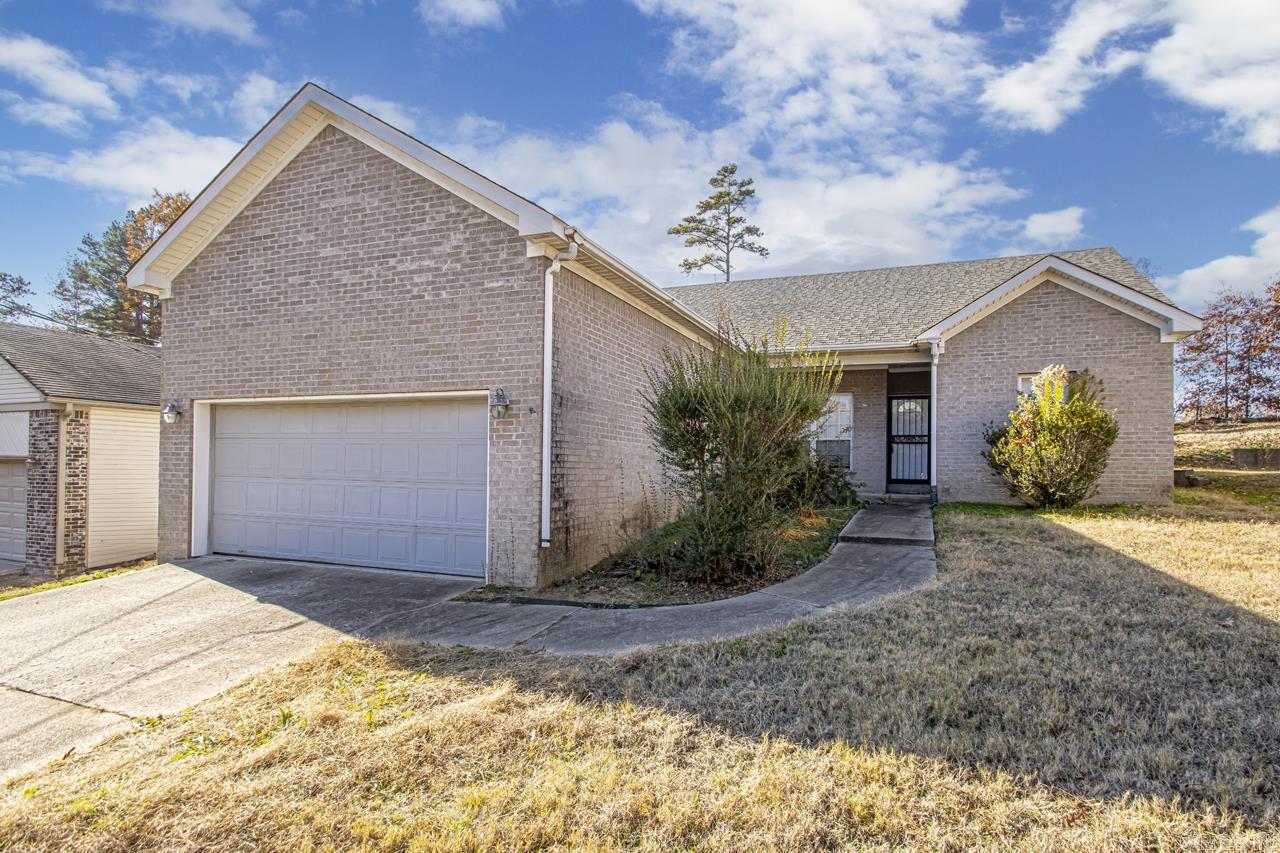 WEST HGTS PLACE - Residential