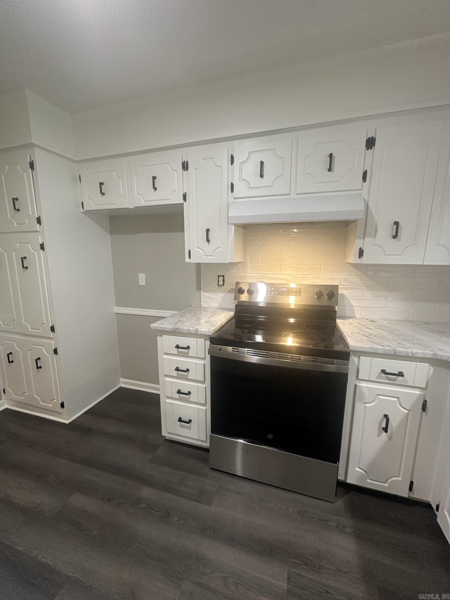 DEEREWOOD - Residential