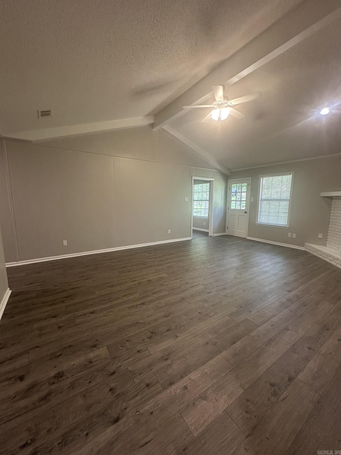 DEEREWOOD - Residential