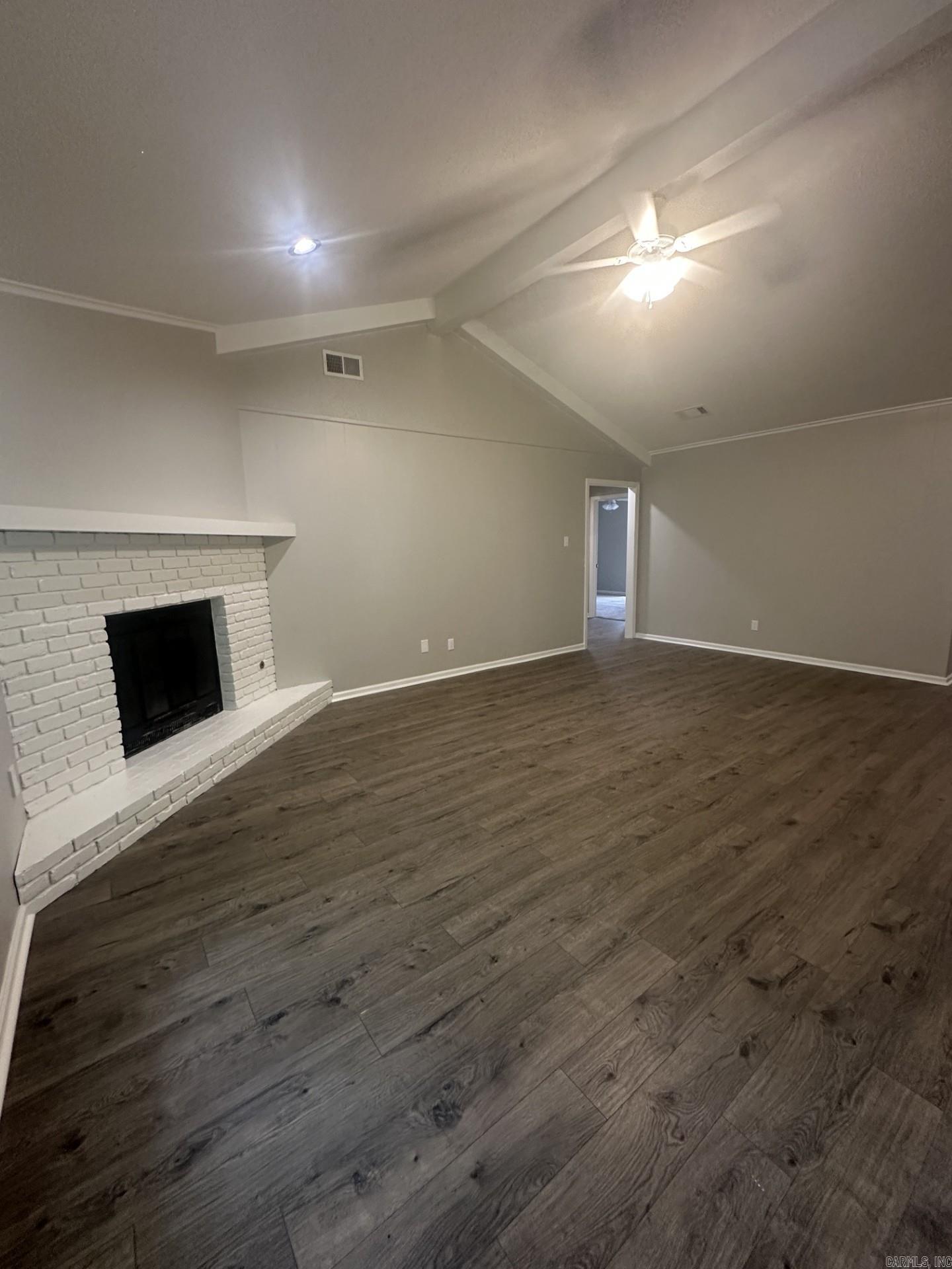 DEEREWOOD - Residential